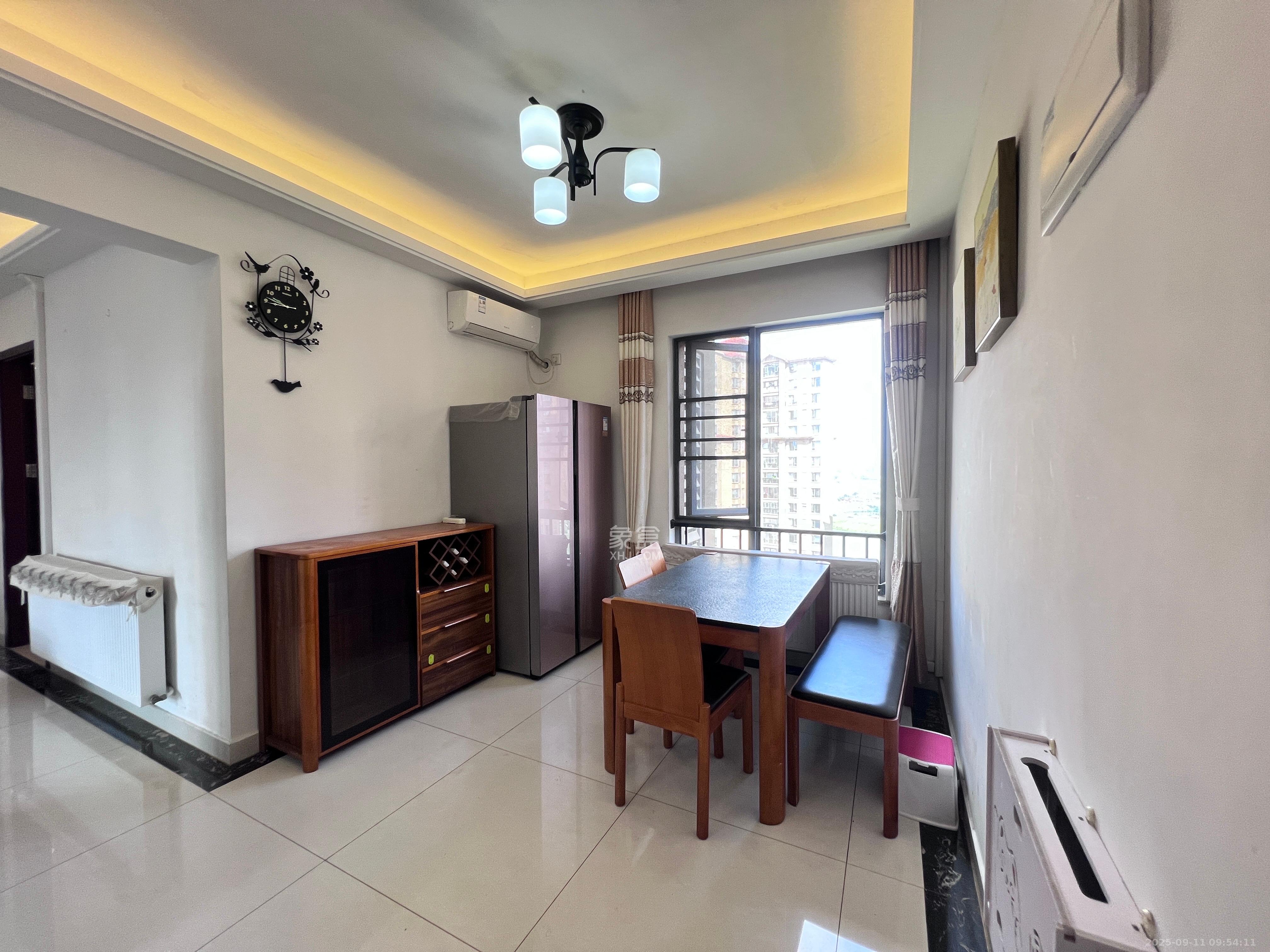 珠江郦城公园1号 3室2厅2卫 2900.0元/月 珠江郦城公园1号 3室2厅2卫 2900.0元/月室内图