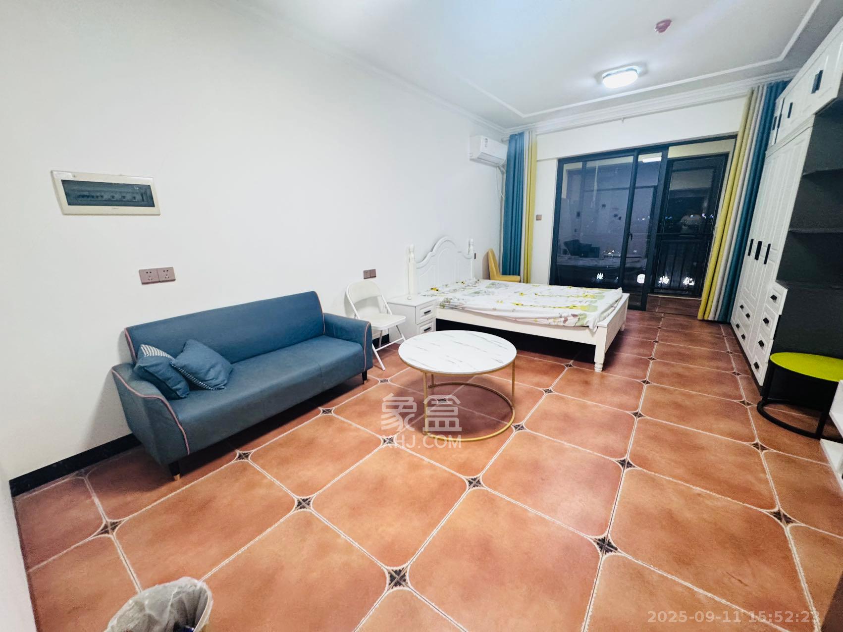 创世纪广场 1室1厅1卫 1500.0元/月 创世纪广场 1室1厅1卫 1500.0元/月室内图