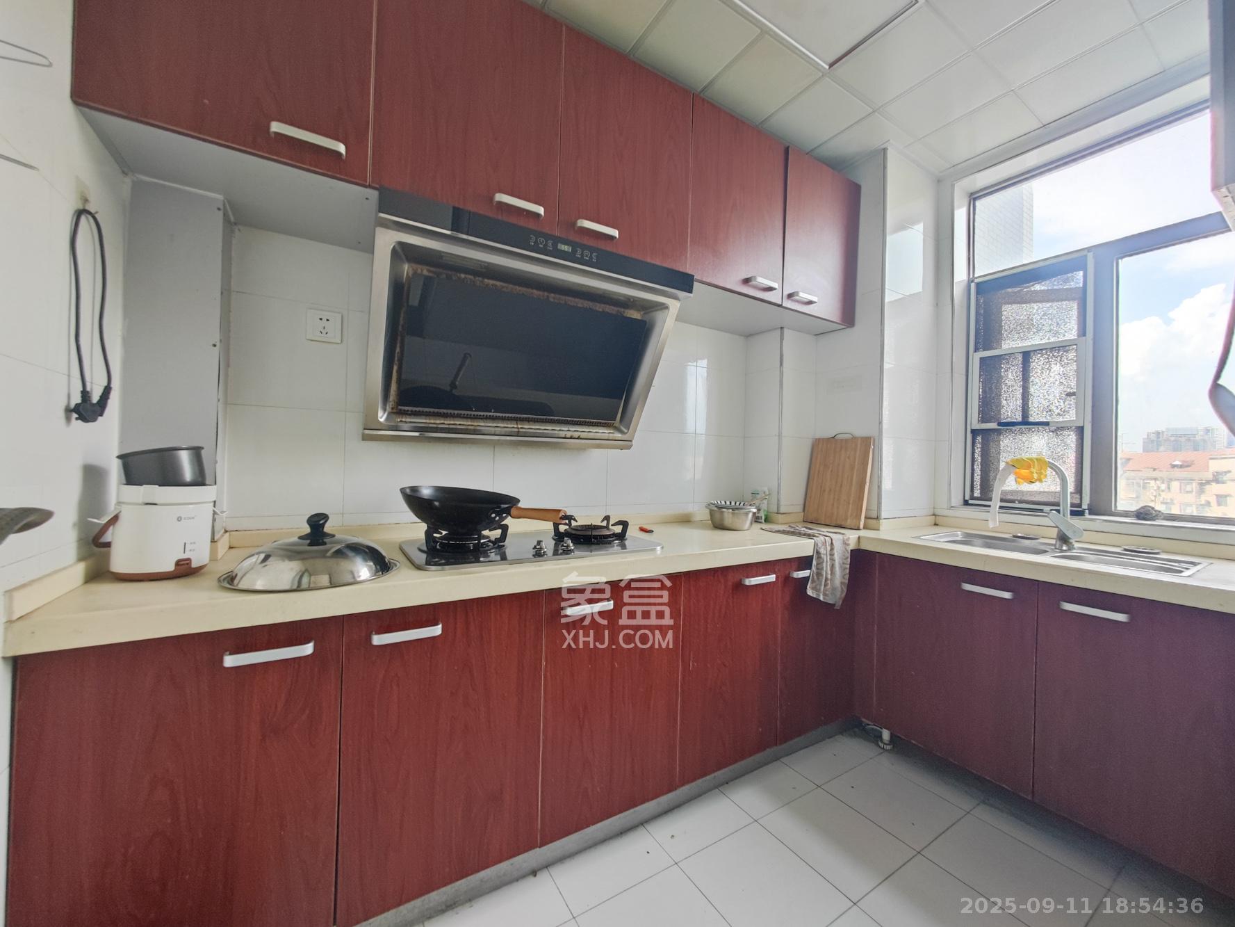 德庆水韵山城 2室2厅1卫 68.0万 德庆水韵山城 2室2厅1卫 68.0万厨房