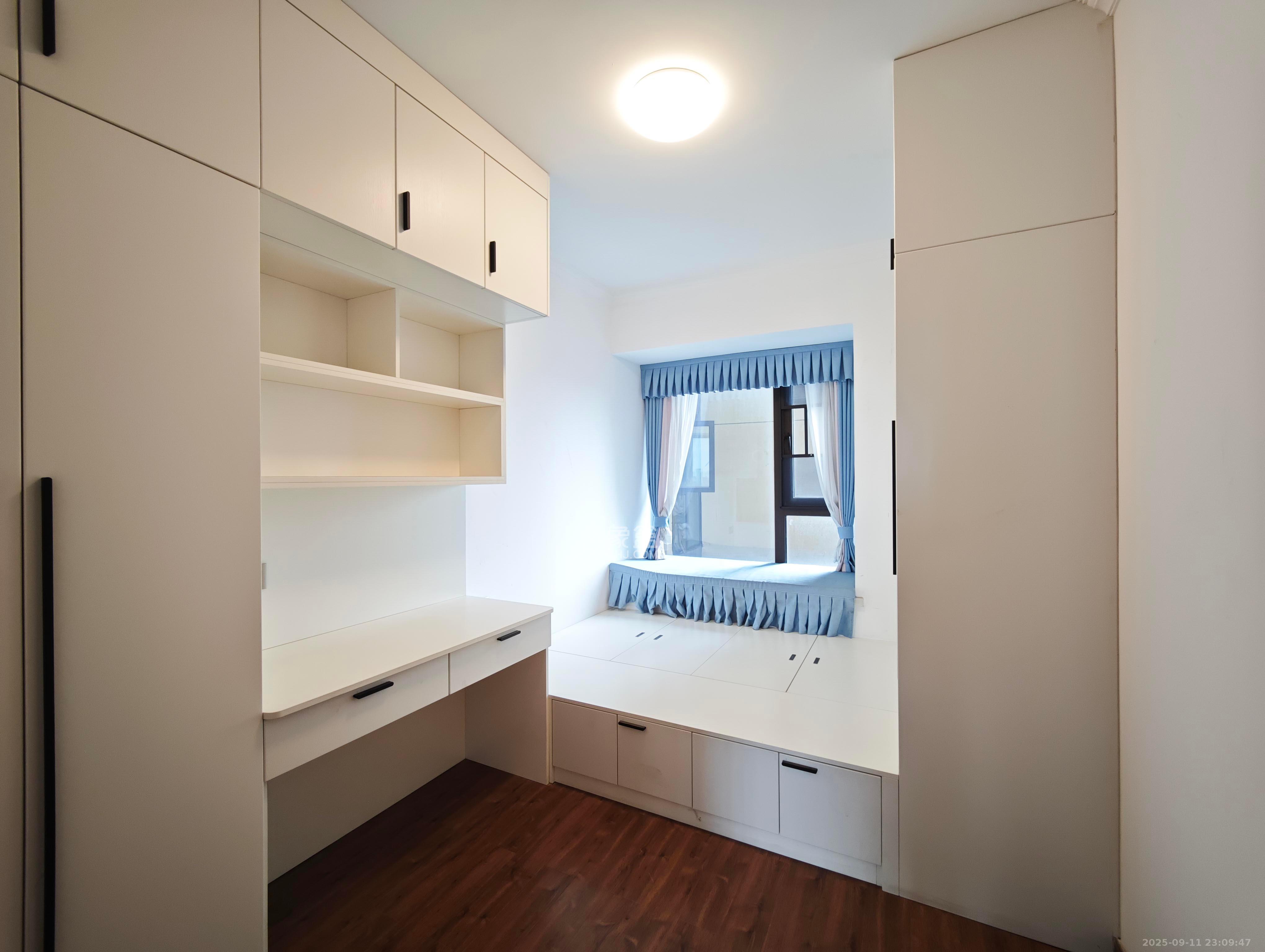 奥园誉景华府 3室2厅2卫 96.8万 奥园誉景华府 3室2厅2卫 96.8万卧室