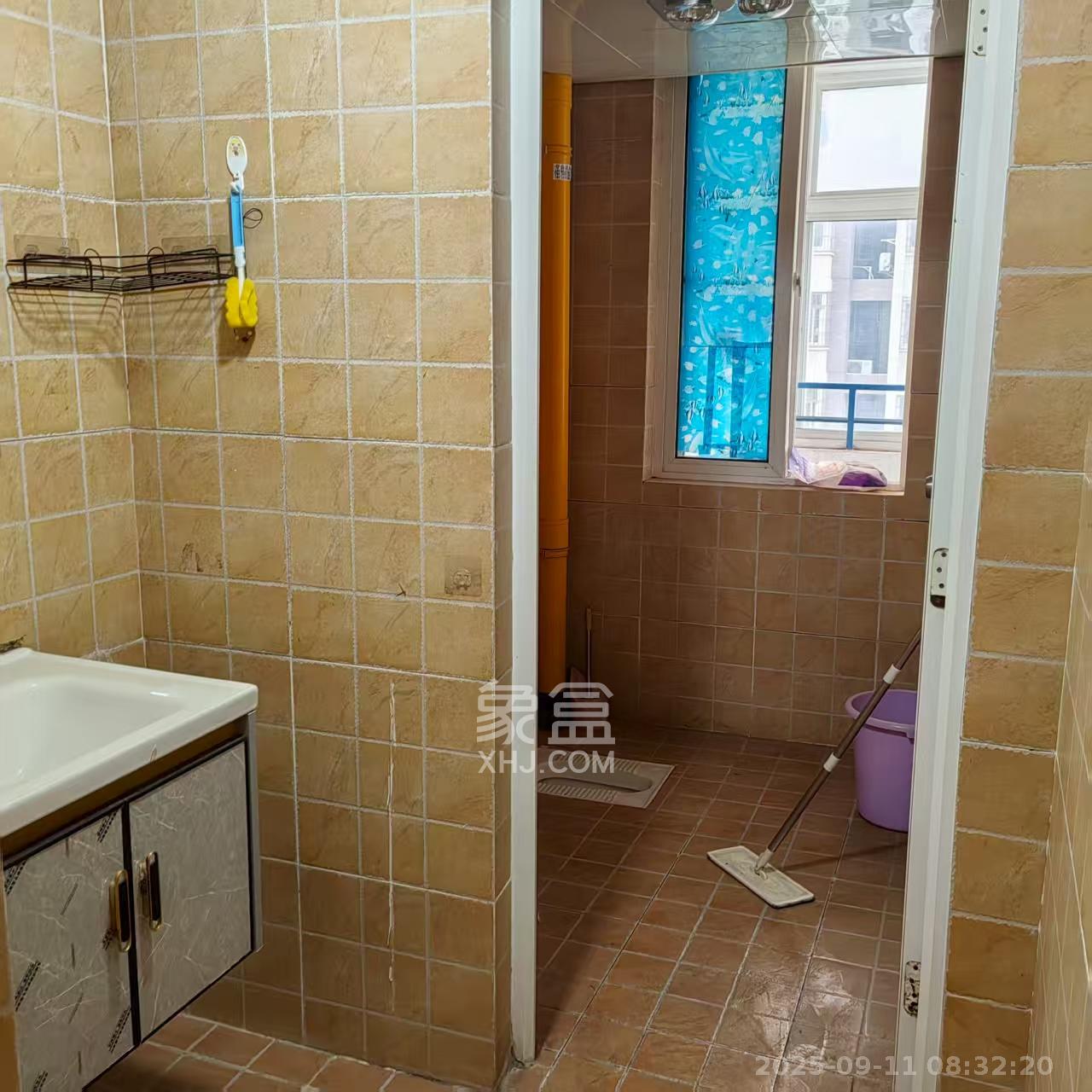 未来蜂巢  3室2厅2卫    1300.0元/月 未来蜂巢  3室2厅2卫    1300.0元/月室内图