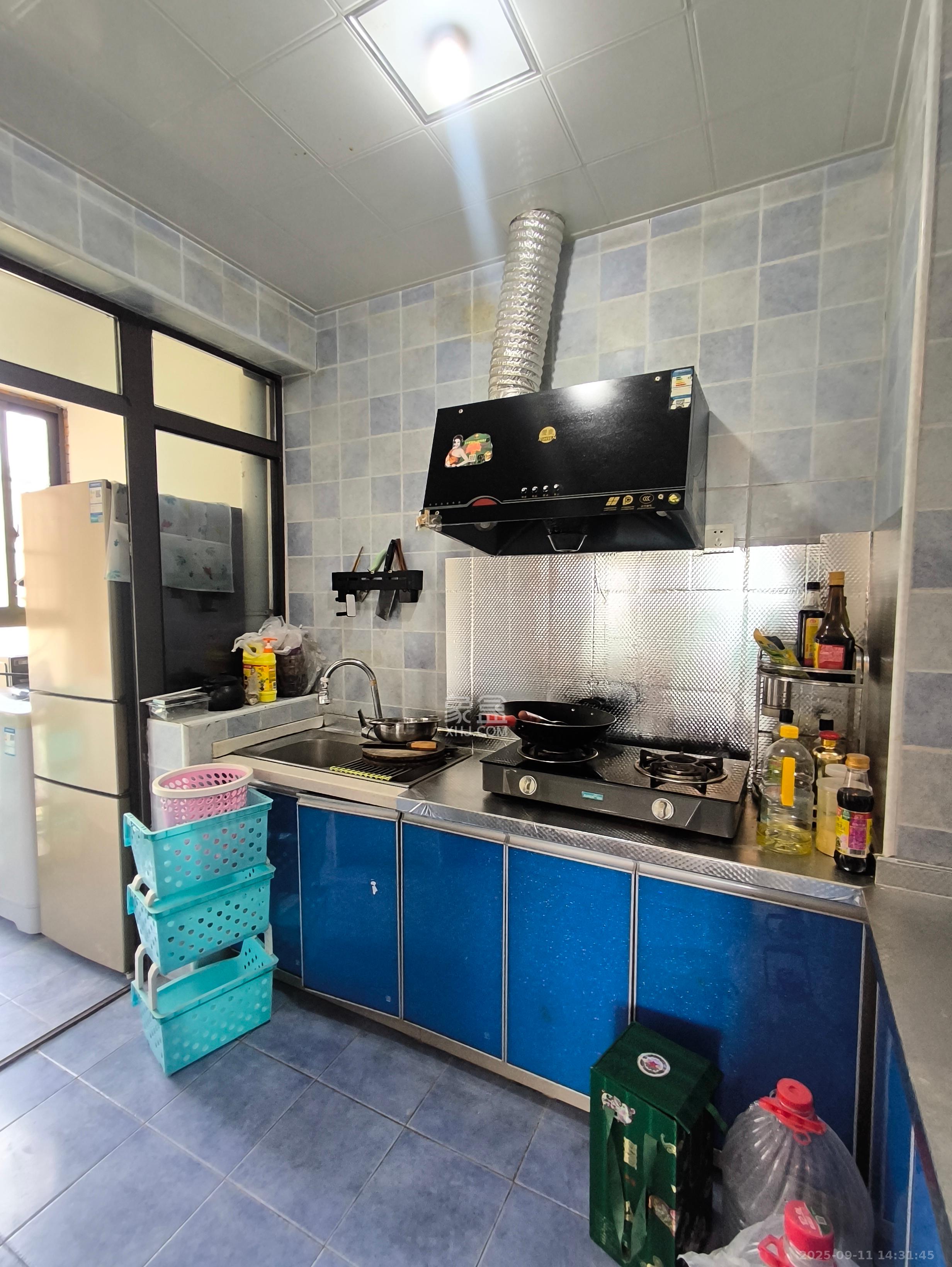 湖南报业文化城(米地亚家园) 3室2厅1卫 1800.0元/月 湖南报业文化城(米地亚家园) 3室2厅1卫 1800.0元/月室内图