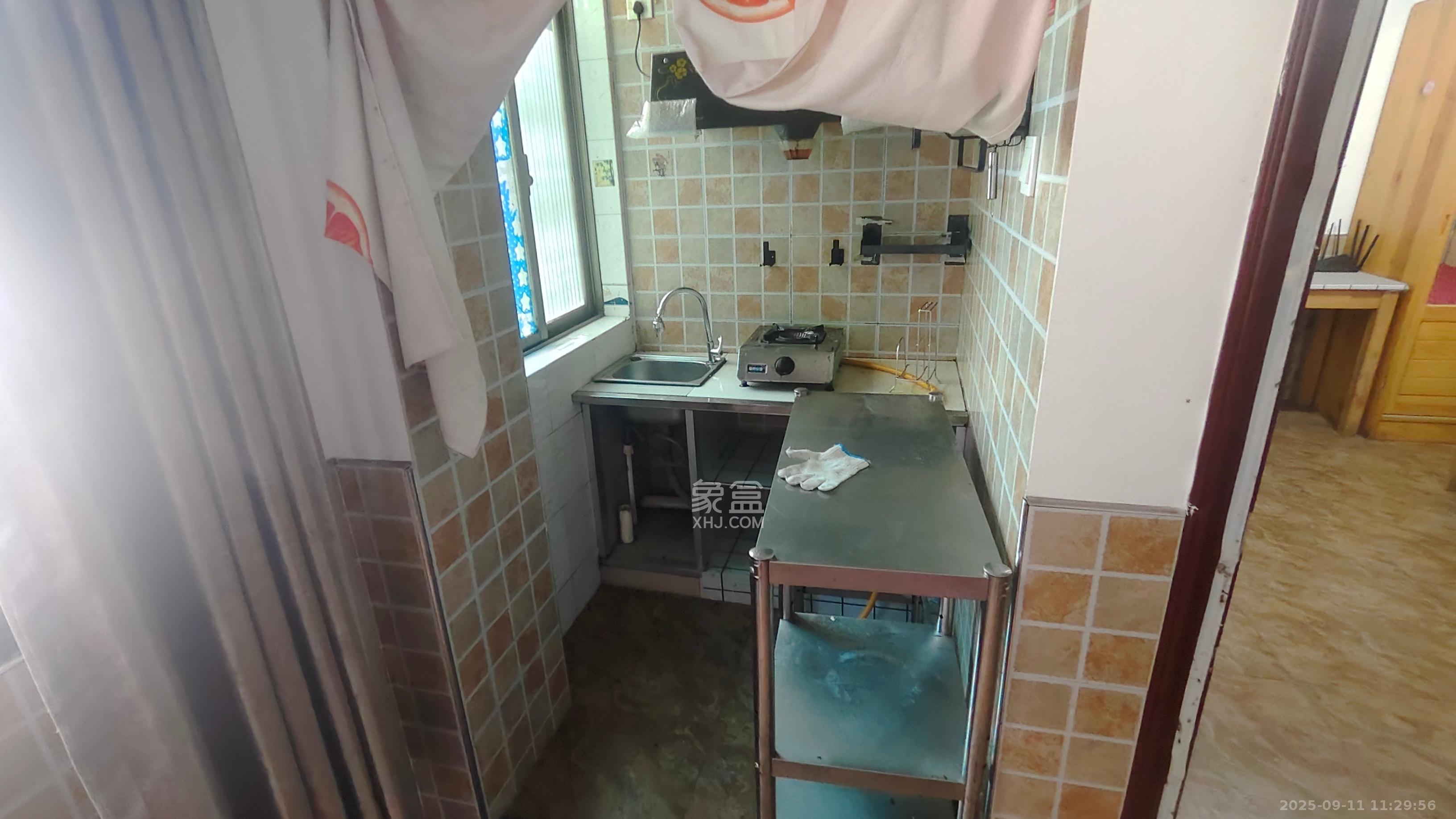 早谷塘一期  1室1厅1卫    1200.0元/月室内图