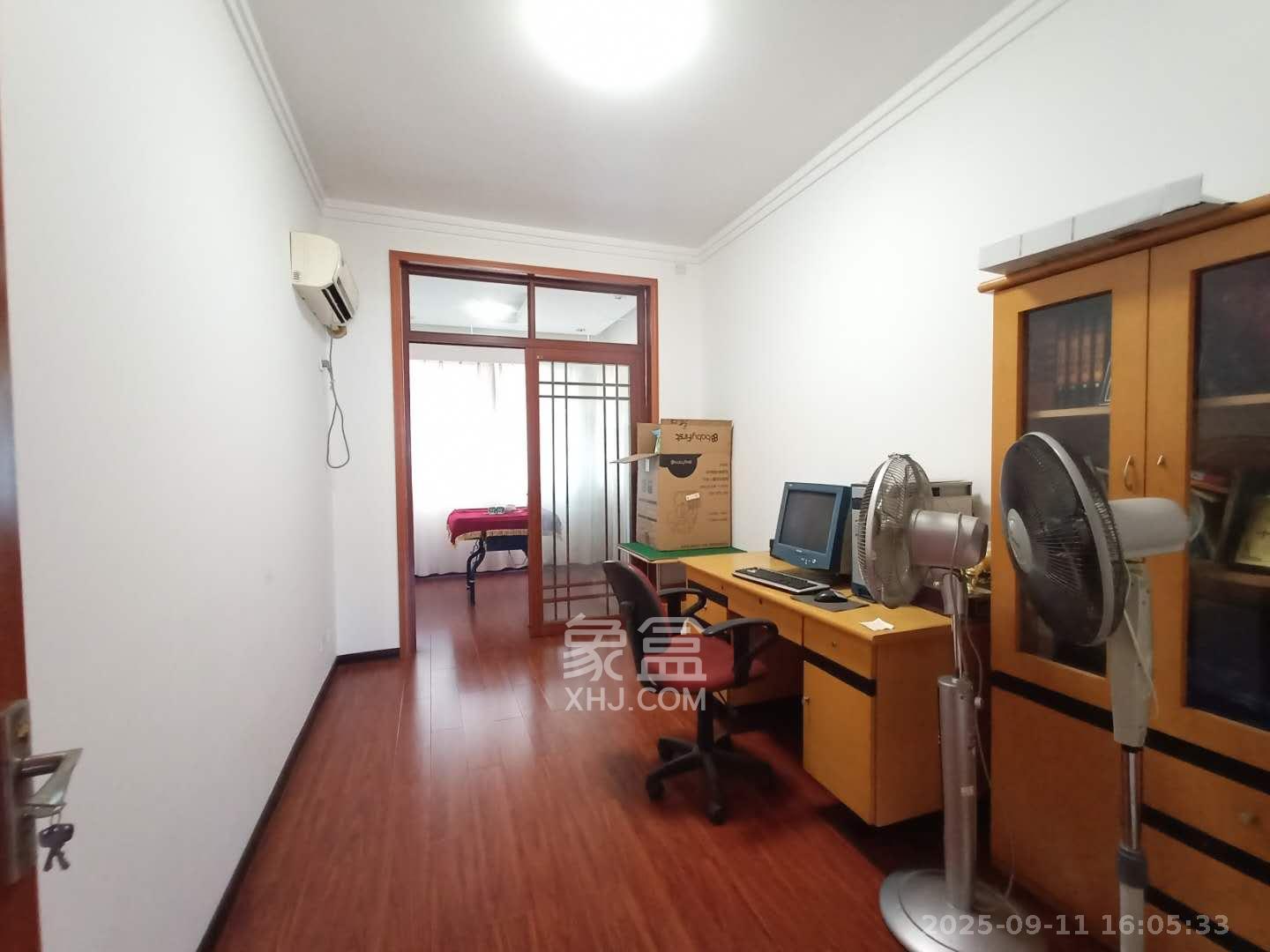 长沙金丰小区 4室2厅2卫 2200.0元/月 长沙金丰小区 4室2厅2卫 2200.0元/月室内图