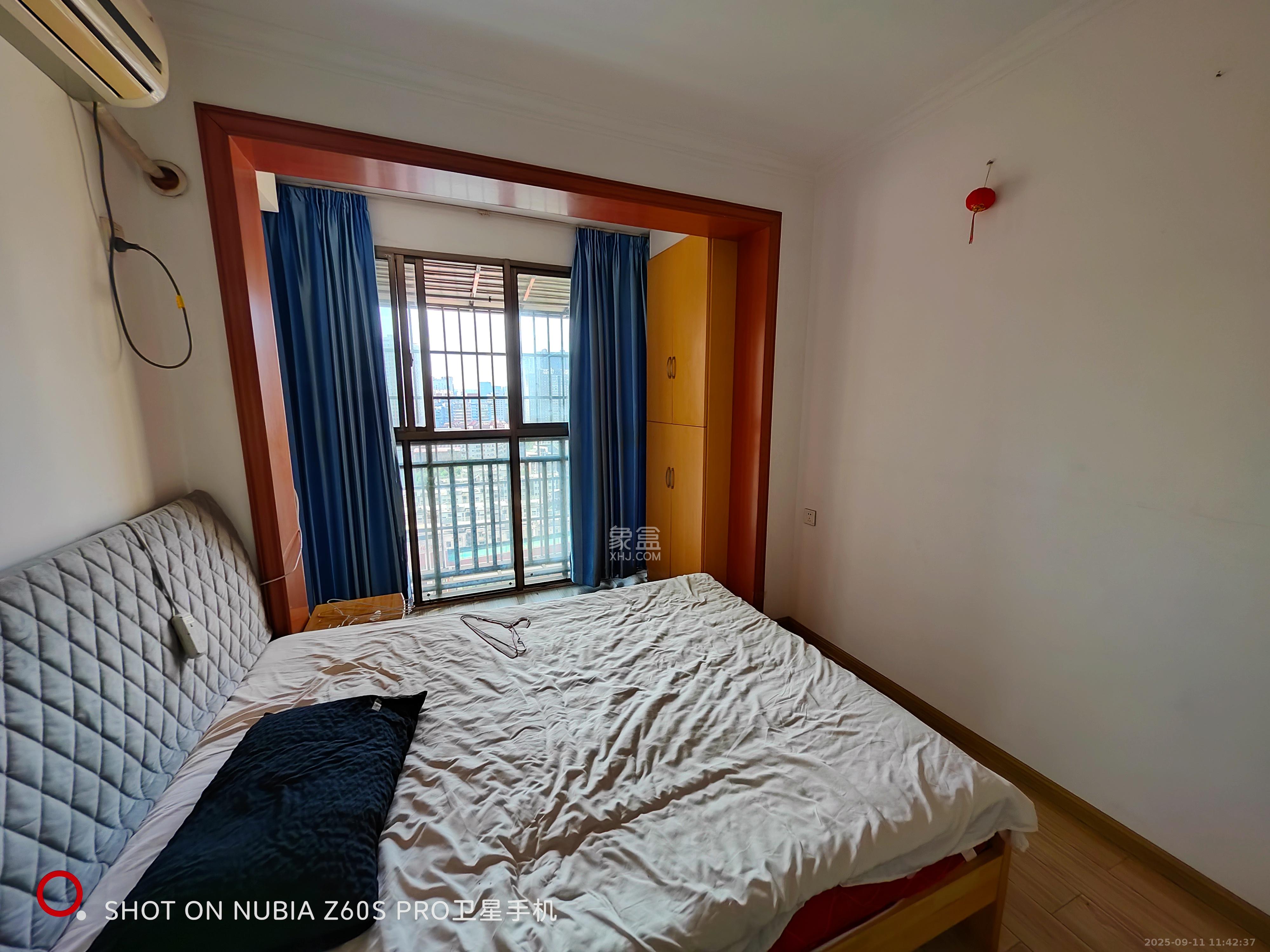 老建行宿舍（黄泥坑附218号）  2室1厅1卫    1500.0元/月室内图