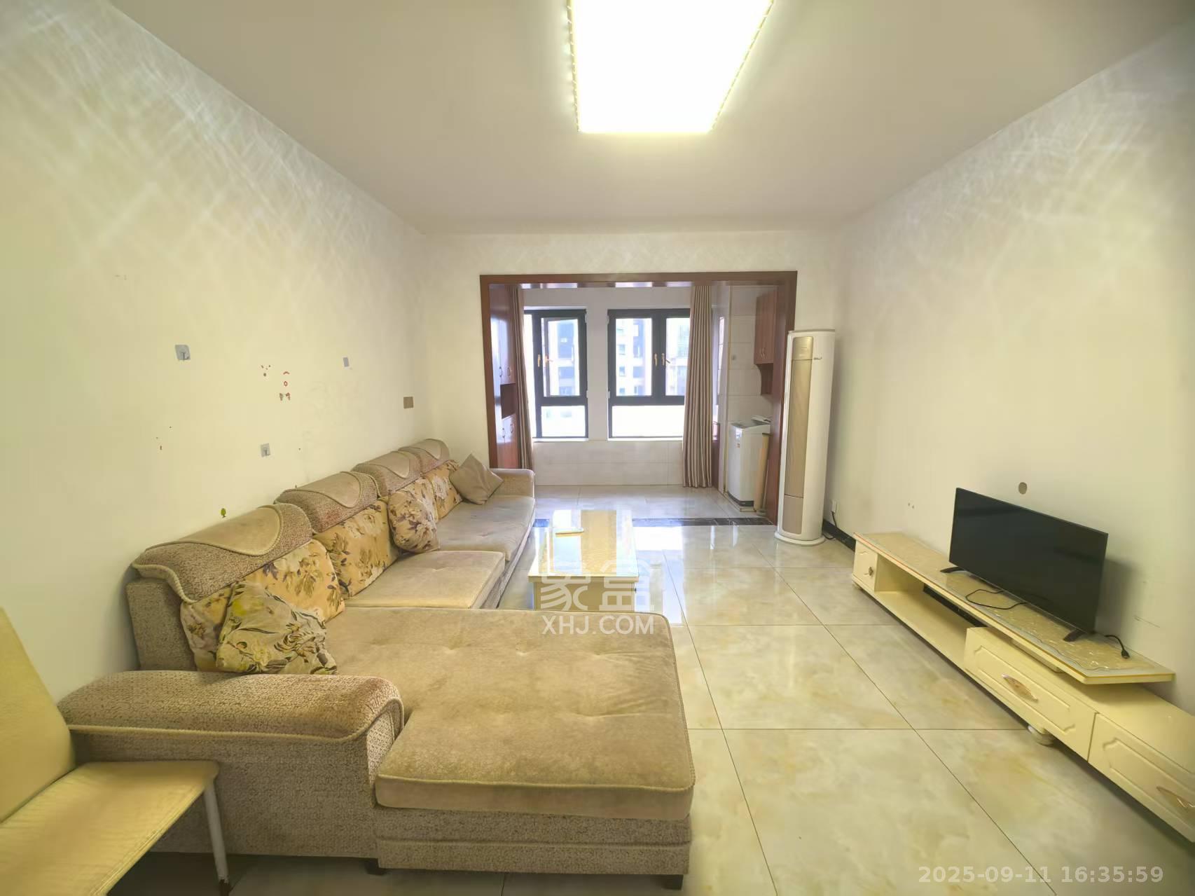 天鸿天府(天鸿中央大院) 4室2厅2卫 2800.0元/月 天鸿天府(天鸿中央大院) 4室2厅2卫 2800.0元/月室内图