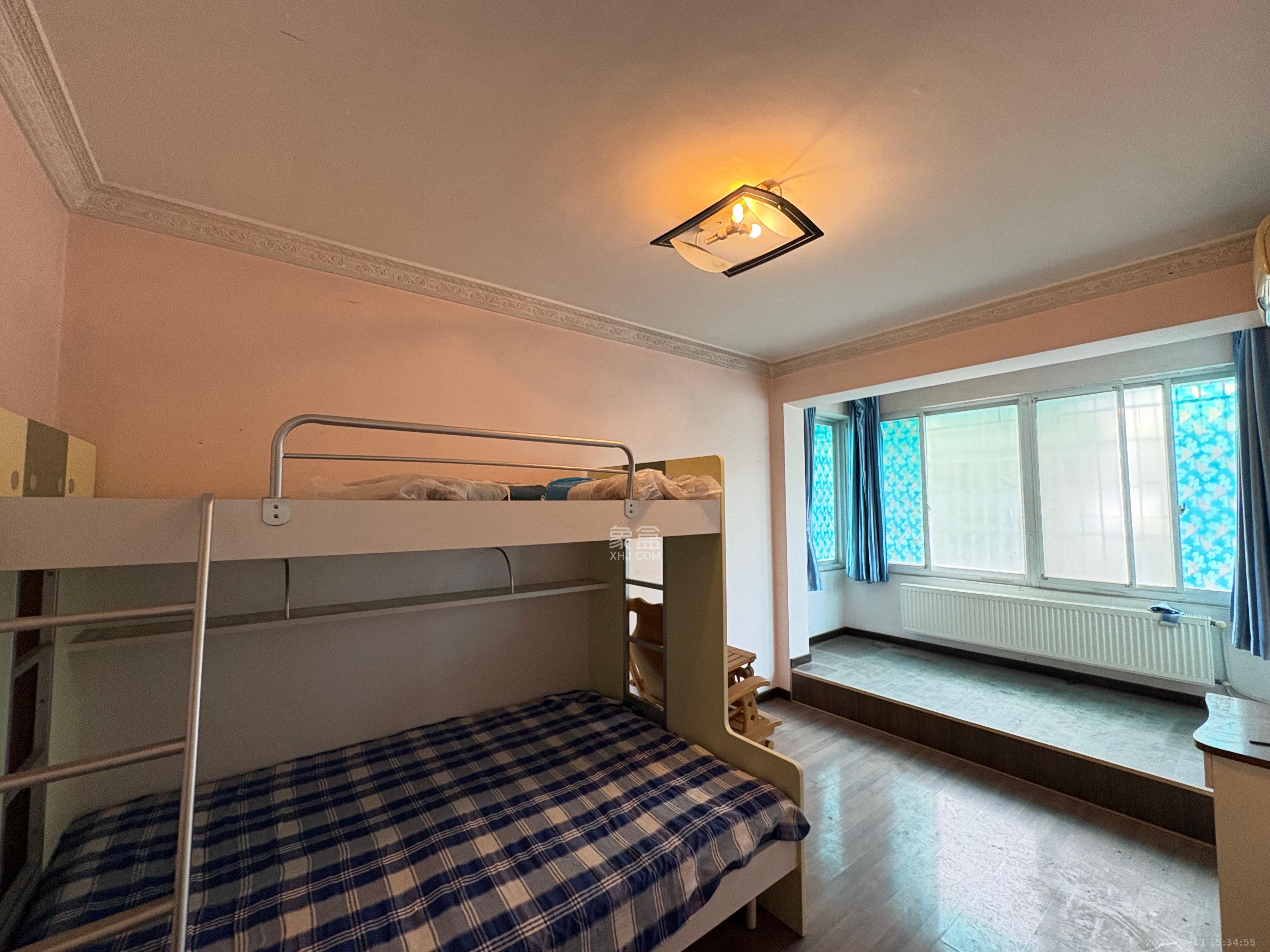 咸嘉新村西子园 1室0厅0卫 2000.0元/月 咸嘉新村西子园 1室0厅0卫 2000.0元/月室内图