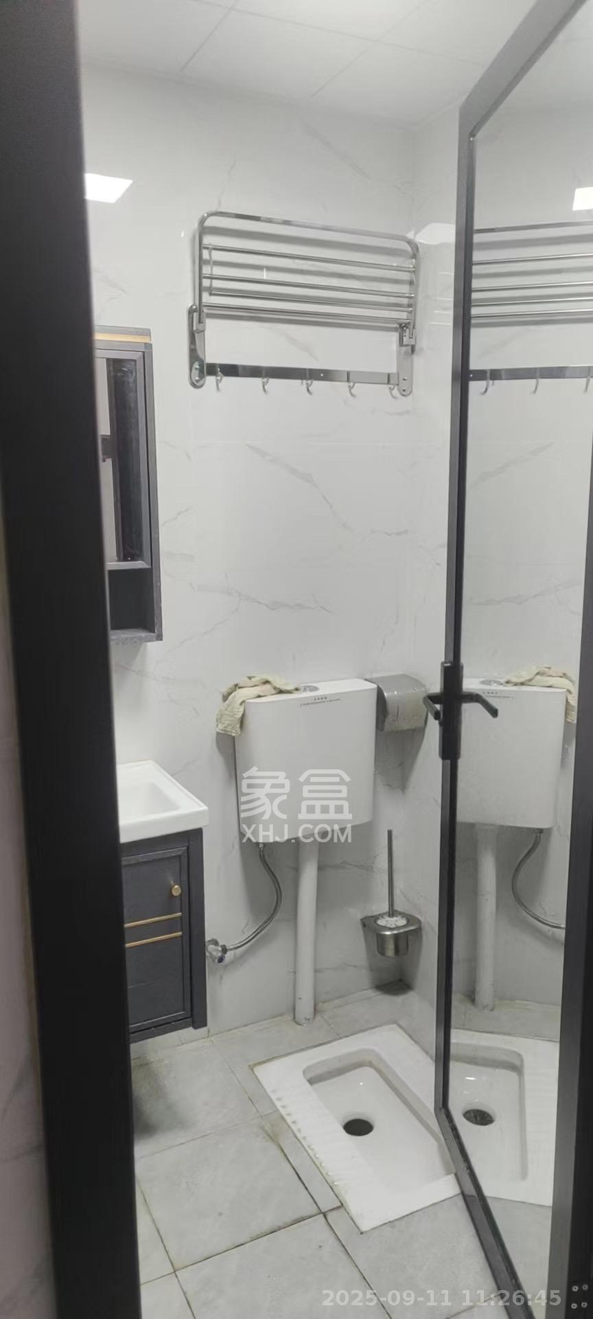 龙湖湘江星座(祺鑫星座公寓) 1室1厅1卫 1400.0元/月 龙湖湘江星座(祺鑫星座公寓) 1室1厅1卫 1400.0元/月室内图