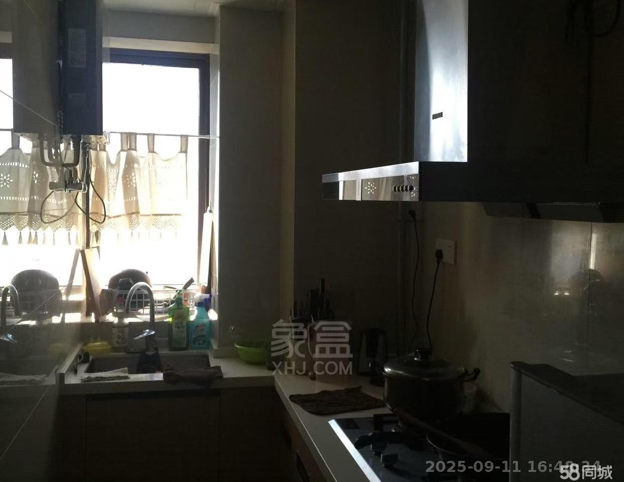 中泰财富湘江 1室1厅1卫 1300.0元/月 中泰财富湘江 1室1厅1卫 1300.0元/月室内图