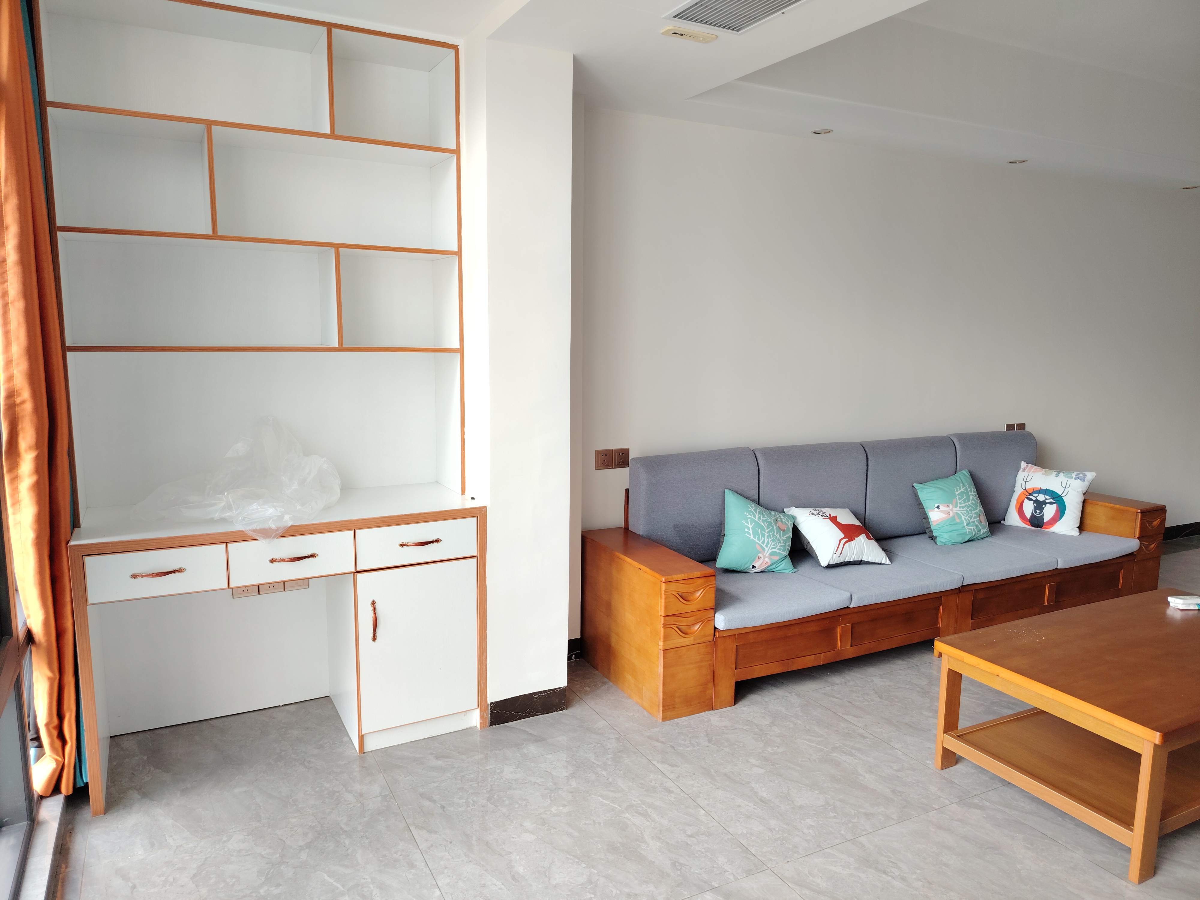顺发新村  2室2厅1卫   2800.00元/月室内图