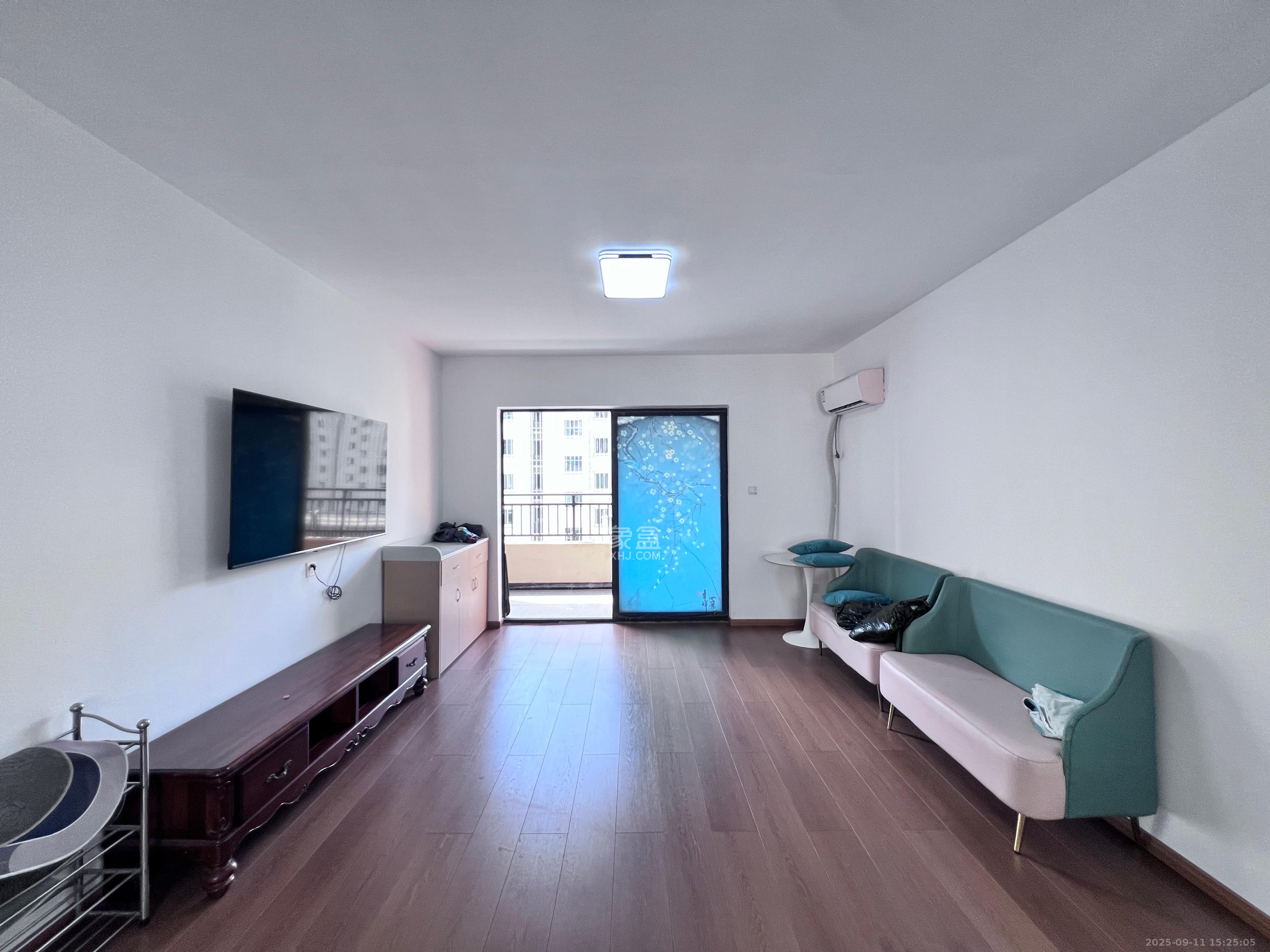 中梁星都荟 4室2厅2卫 2300.0元/月 中梁星都荟 4室2厅2卫 2300.0元/月室内图