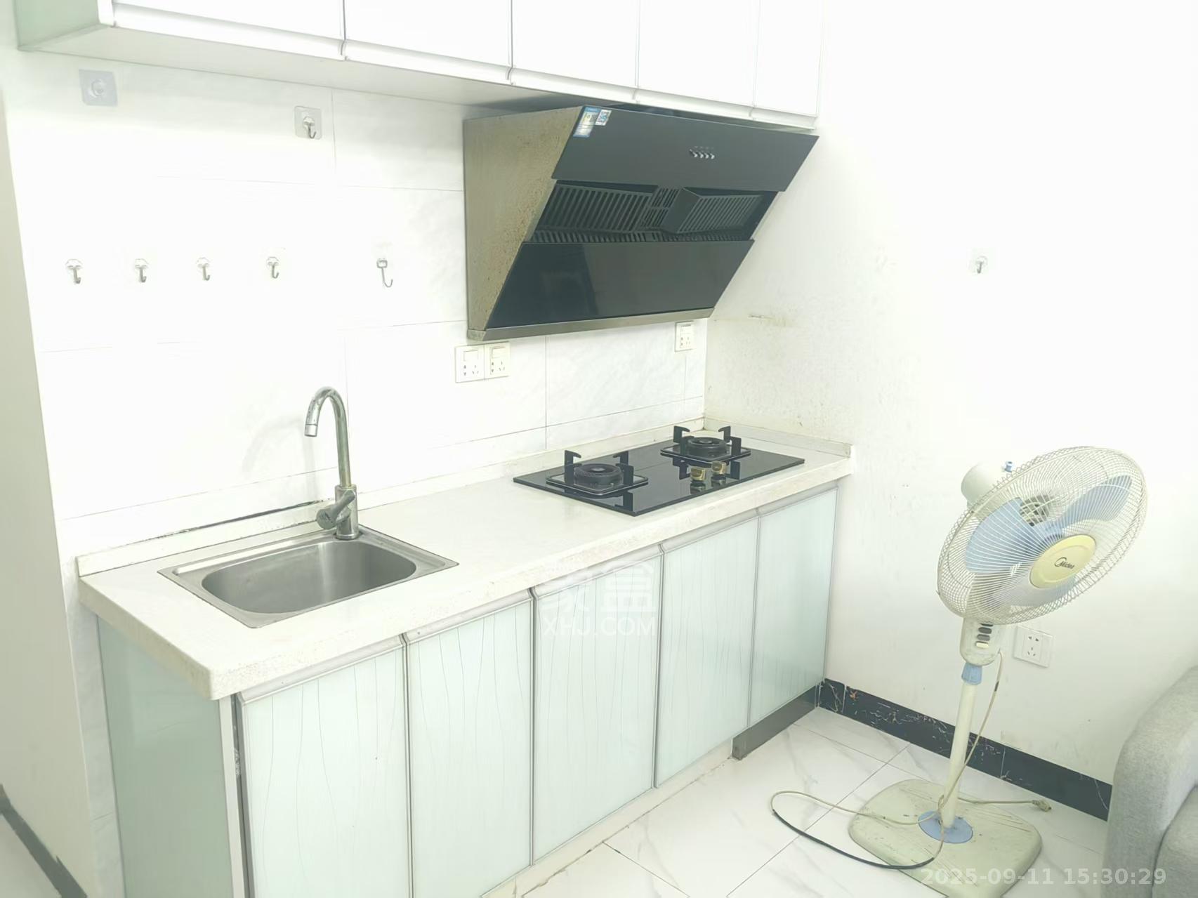 湘熙水郡(观澜海赋家园) 1室1厅1卫 1400.0元/月 湘熙水郡(观澜海赋家园) 1室1厅1卫 1400.0元/月室内图