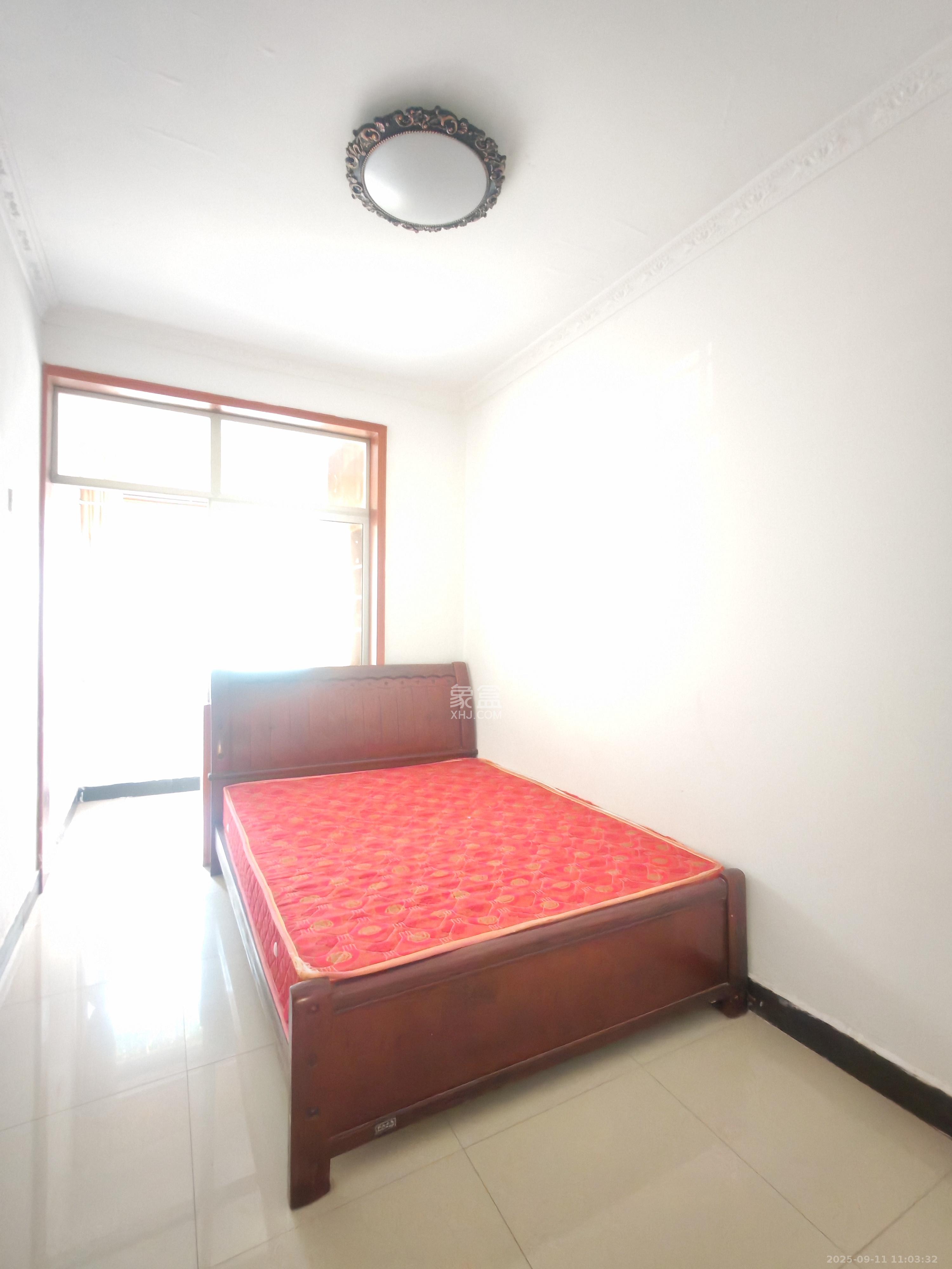 东城名苑 3室2厅2卫 1500.0元/月 东城名苑 3室2厅2卫 1500.0元/月室内图