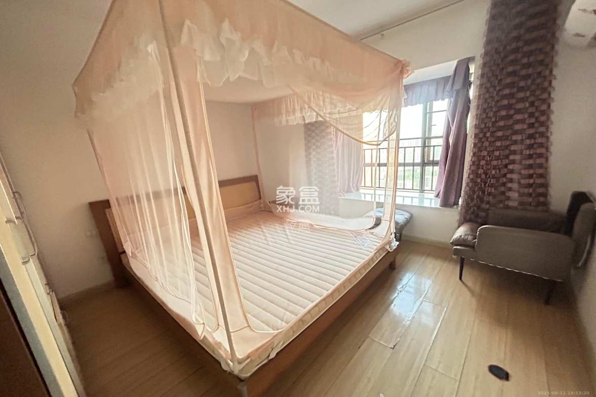 上海城小区 3室2厅1卫 2500.0元/月 上海城小区 3室2厅1卫 2500.0元/月室内图