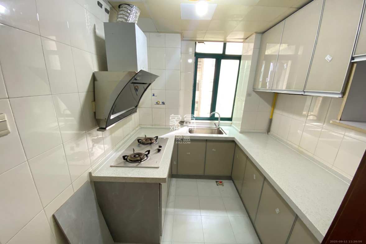 华盛家园  3室2厅2卫    2200.0元/月 华盛家园  3室2厅2卫    2200.0元/月室内图