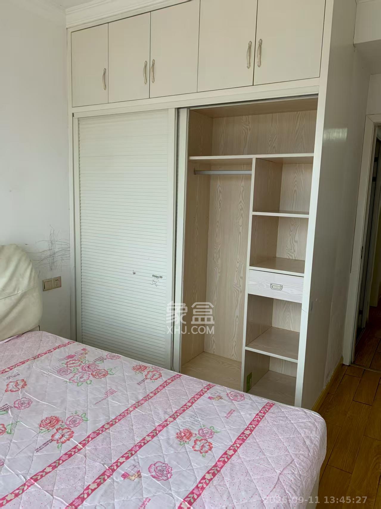 叠彩兰亭  2室2厅1卫    2200.0元/月室内图