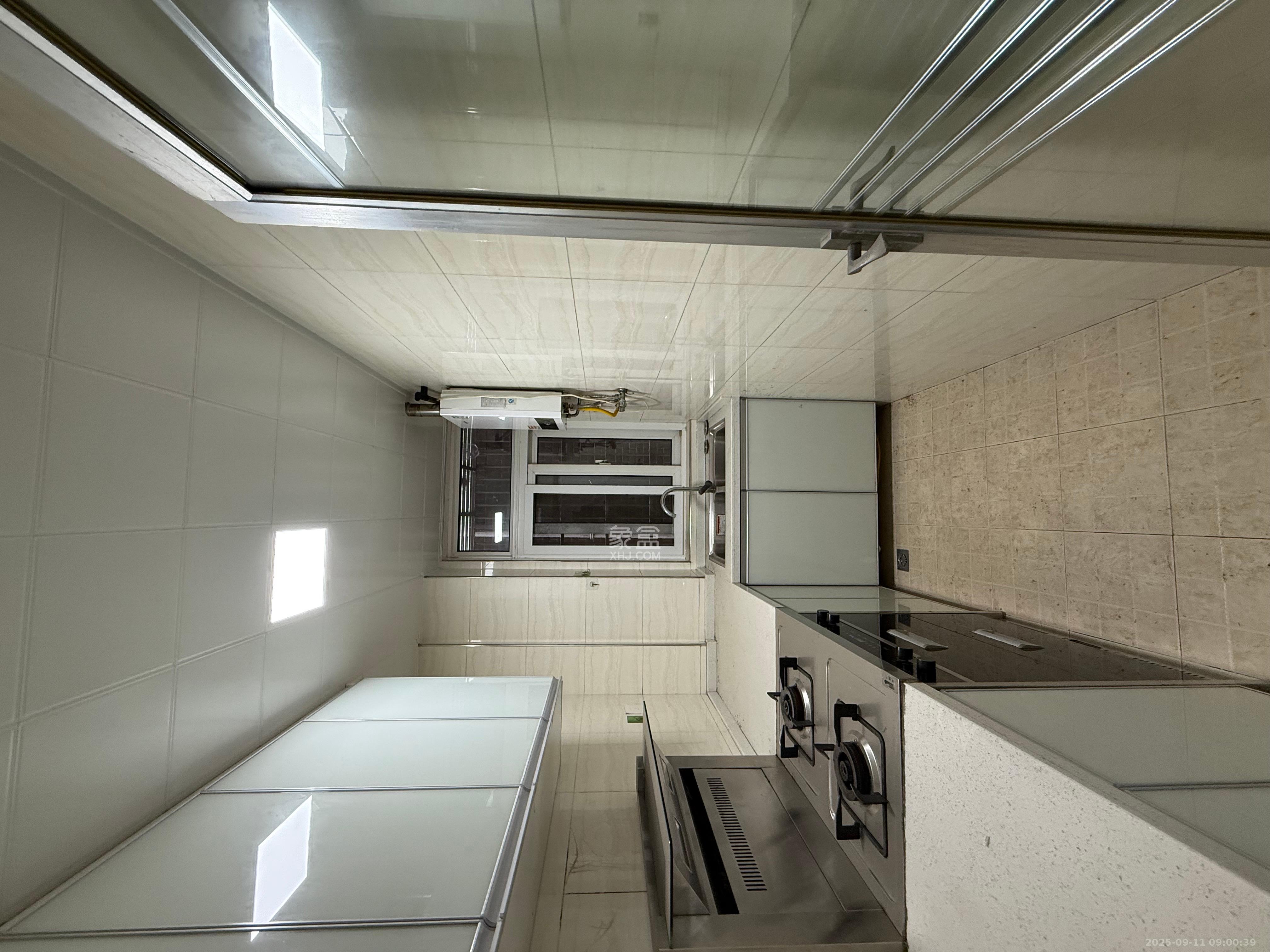 山水湾  2室2厅1卫    1000.0元/月 山水湾  2室2厅1卫    1000.0元/月室内图