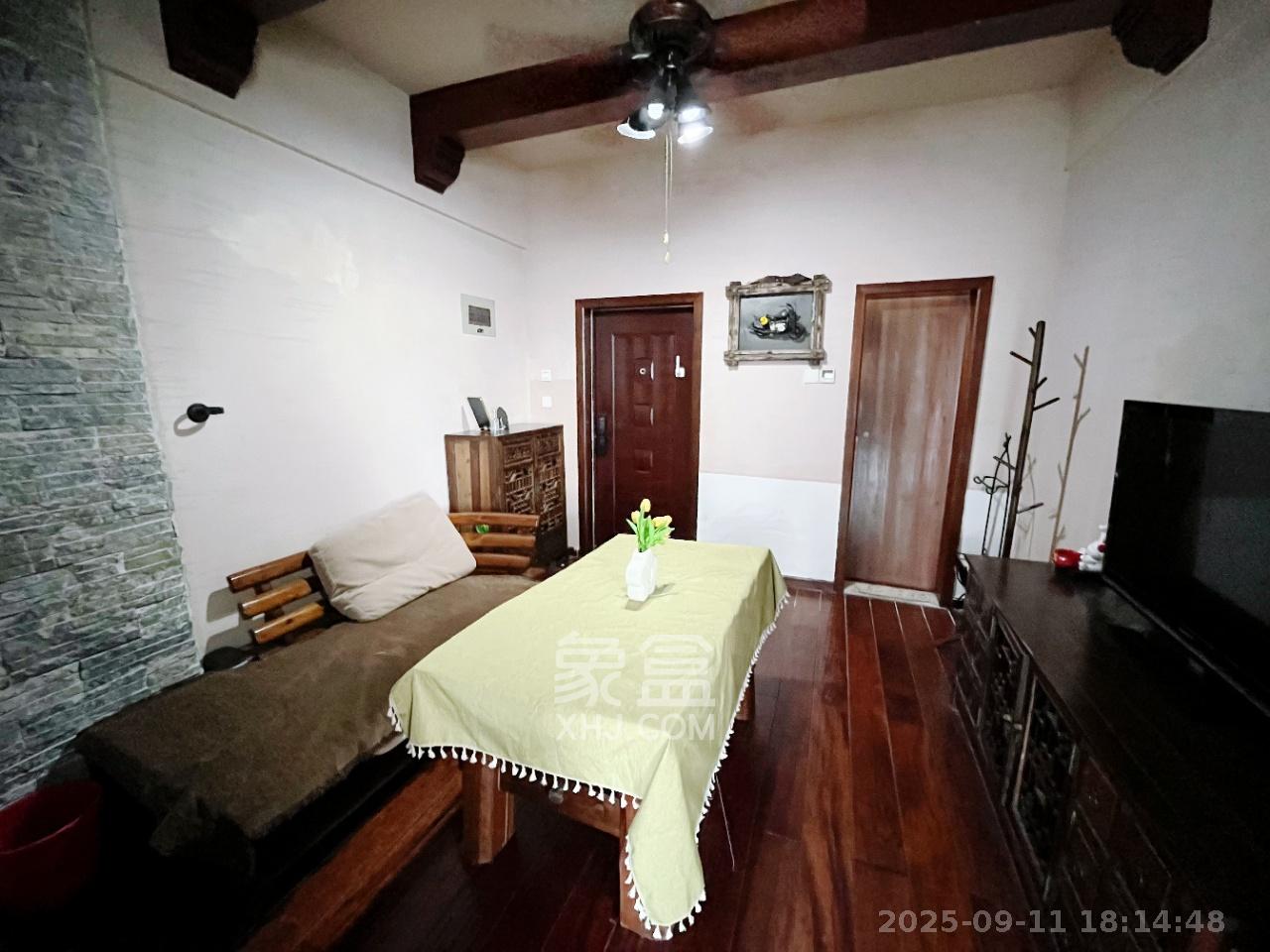 大地金墅  1室1厅1卫    2600.0元/月室内图