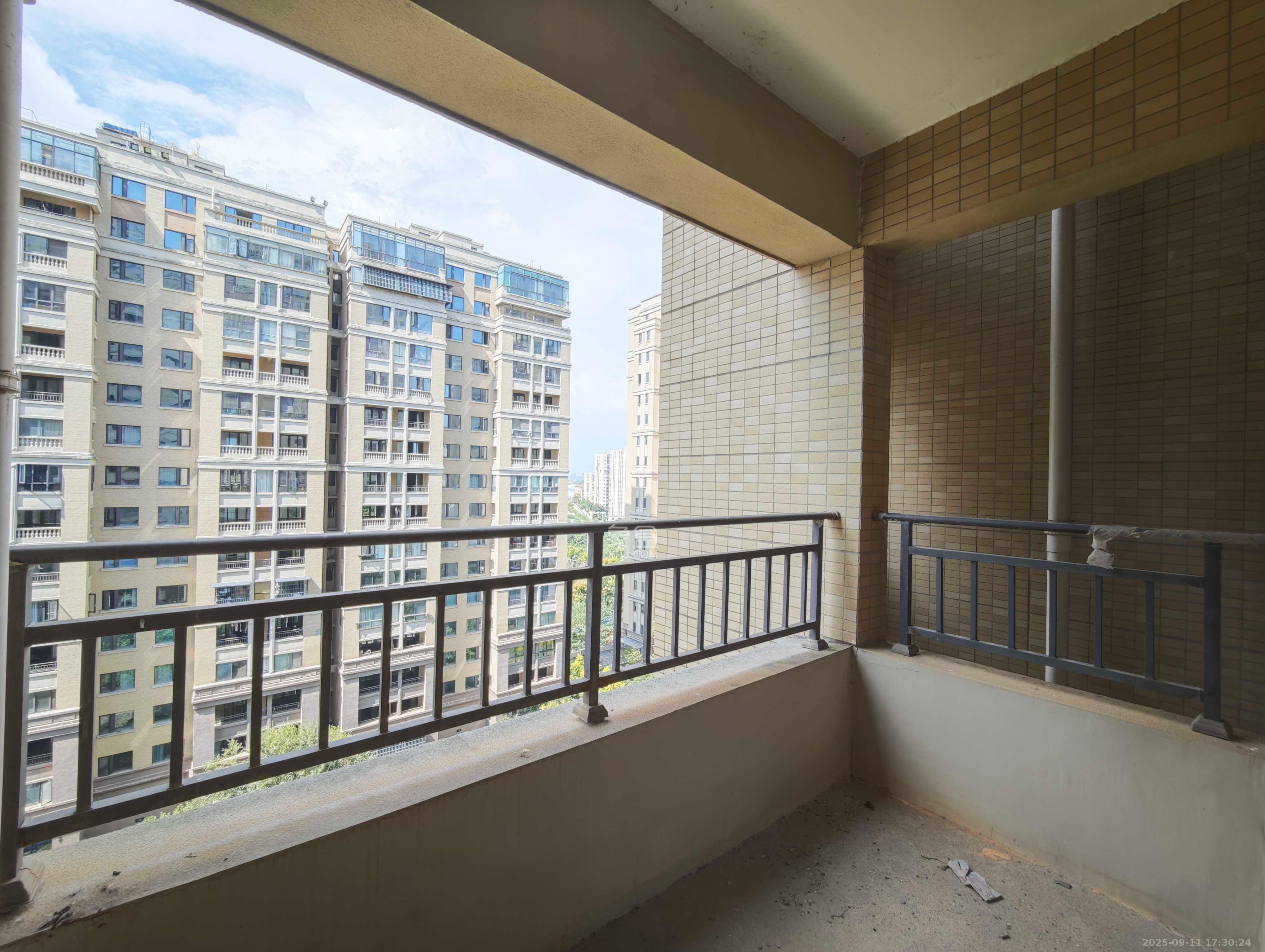 湘水郡(兴旺小爱同学)  4室2厅2卫    78.0万 湘水郡(兴旺小爱同学)  4室2厅2卫    78.0万阳台