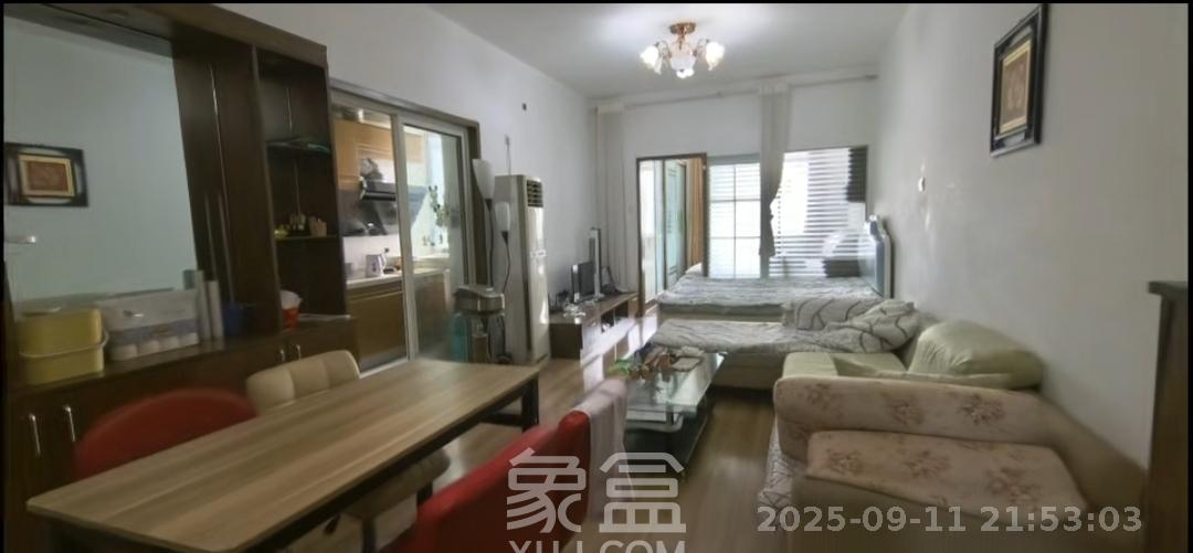 湘诚时速风标  1室1厅1卫    1500.0元/月 湘诚时速风标  1室1厅1卫    1500.0元/月室内图