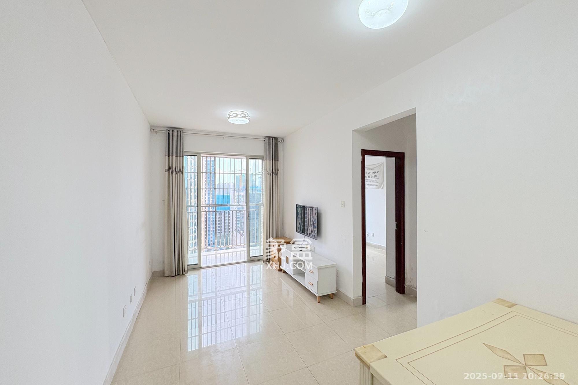 凯通国际城(凯通朝庭) 2室1厅1卫 2200.0元/月 凯通国际城(凯通朝庭) 2室1厅1卫 2200.0元/月室内图