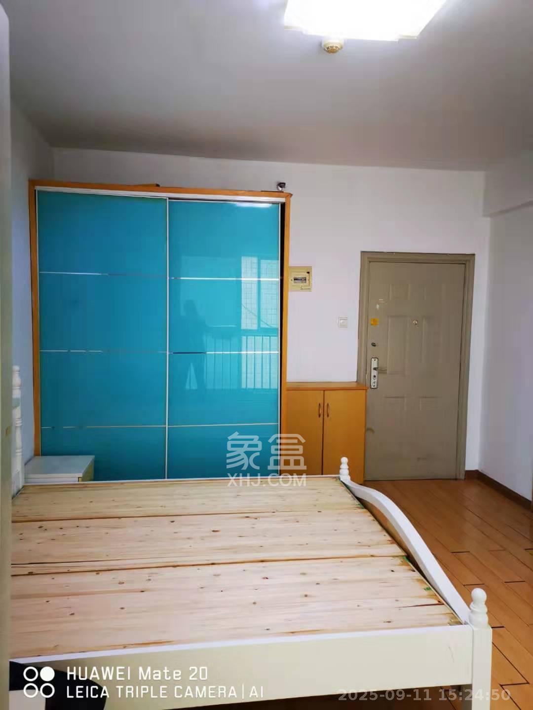 东方新世界 1室1厅1卫 1350.0元/月 东方新世界 1室1厅1卫 1350.0元/月室内图