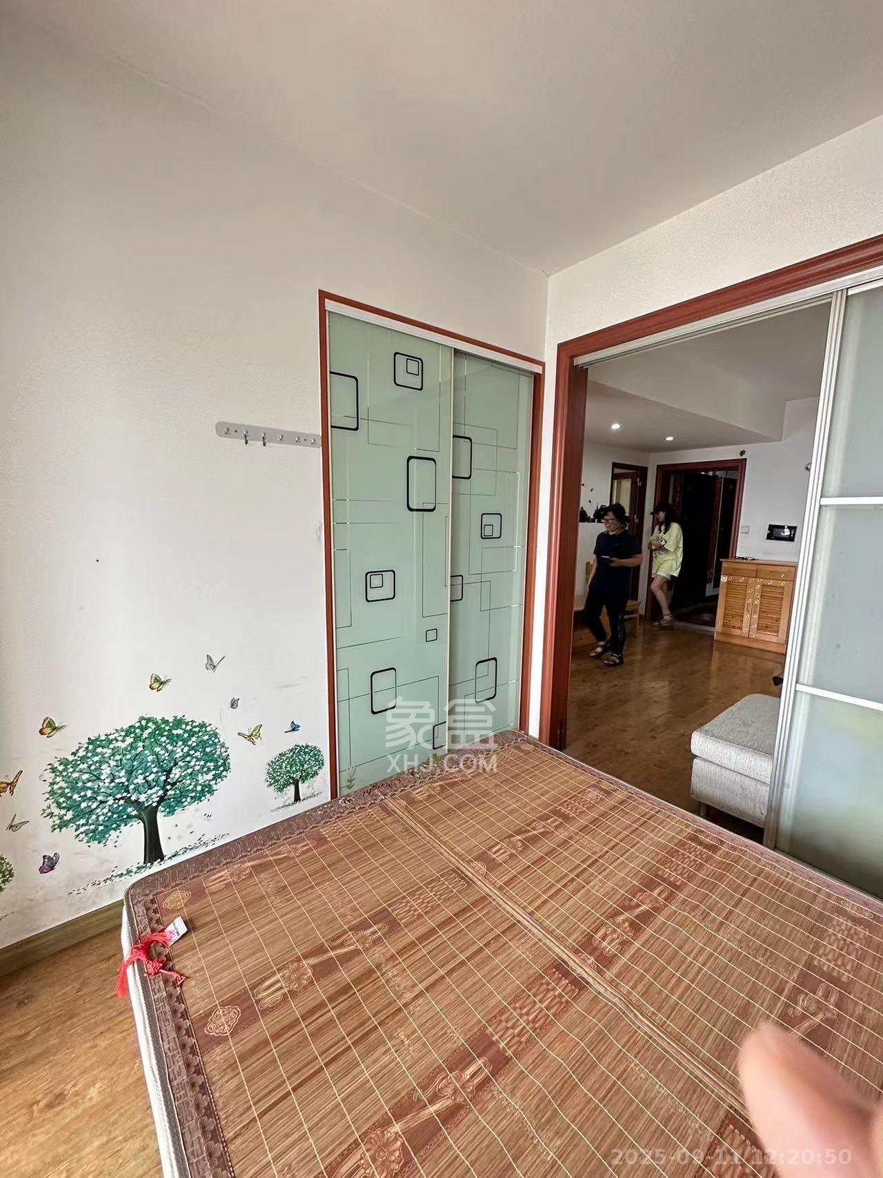 铂宫  2室1厅1卫    2700.0元/月 铂宫  2室1厅1卫    2700.0元/月室内图