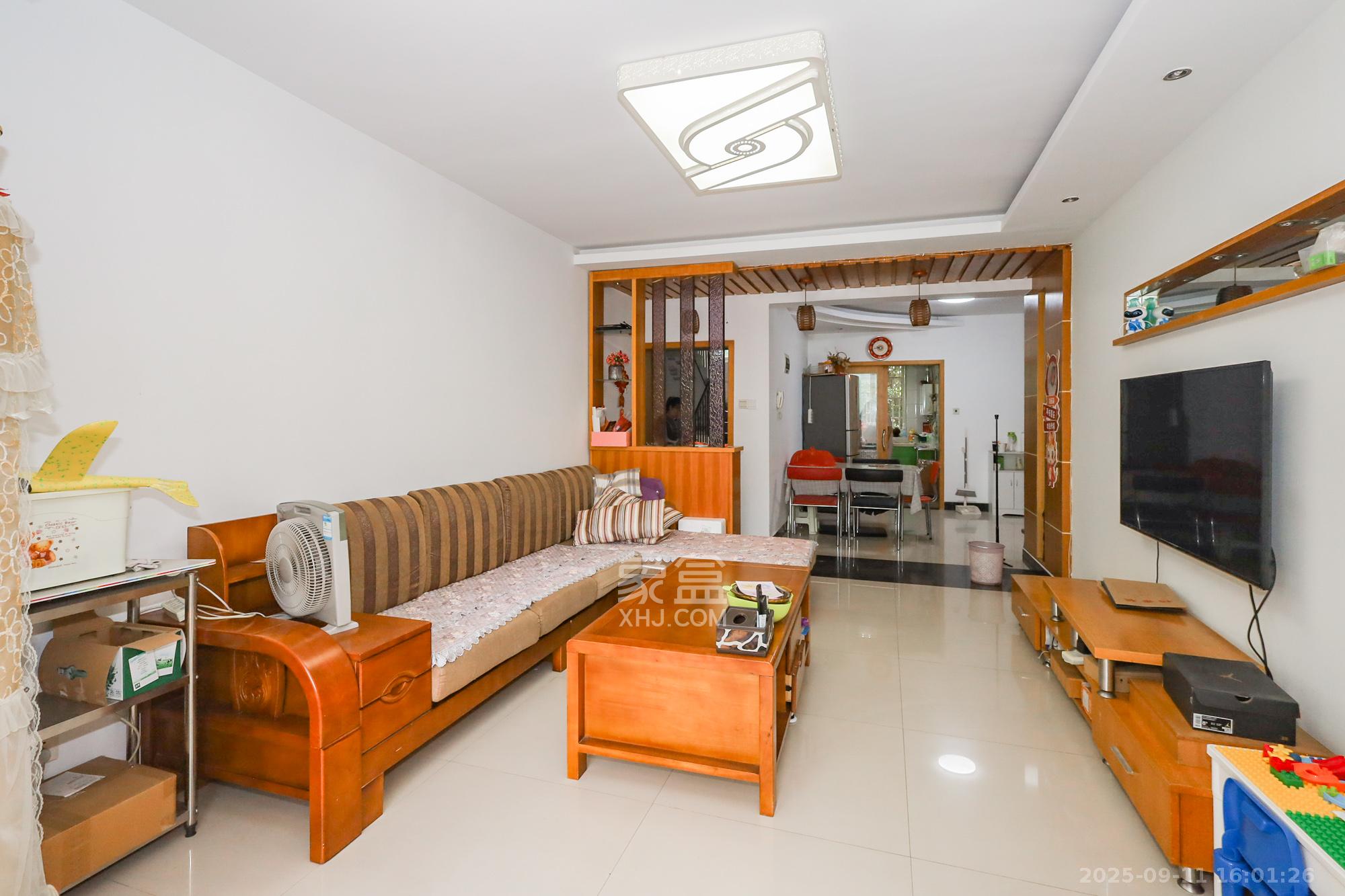 德润园 3室2厅1卫 80.0万 德润园 3室2厅1卫 80.0万客厅