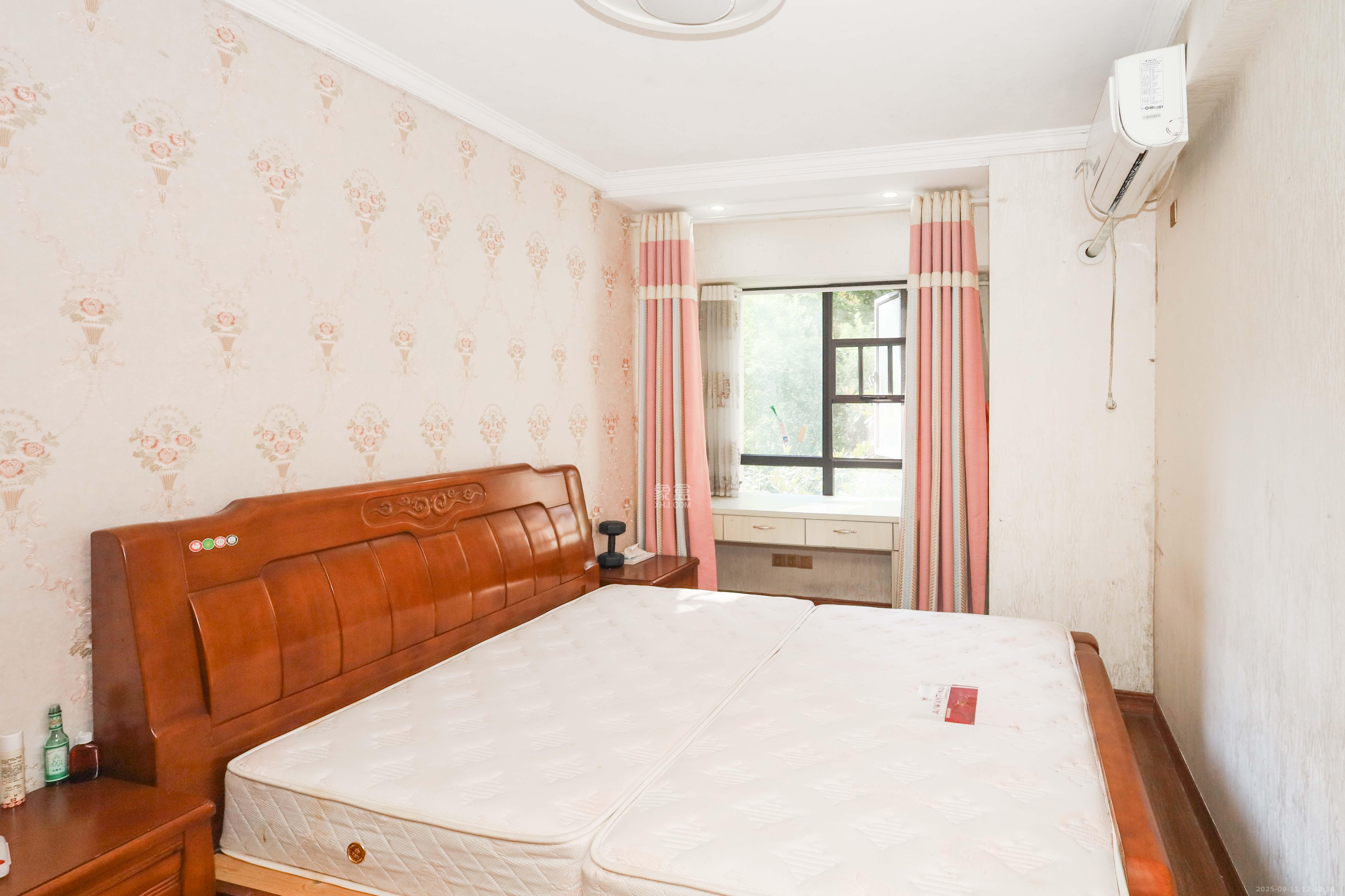 惠天然梅岭国际 3室2厅1卫 125.8万 惠天然梅岭国际 3室2厅1卫 125.8万卧室