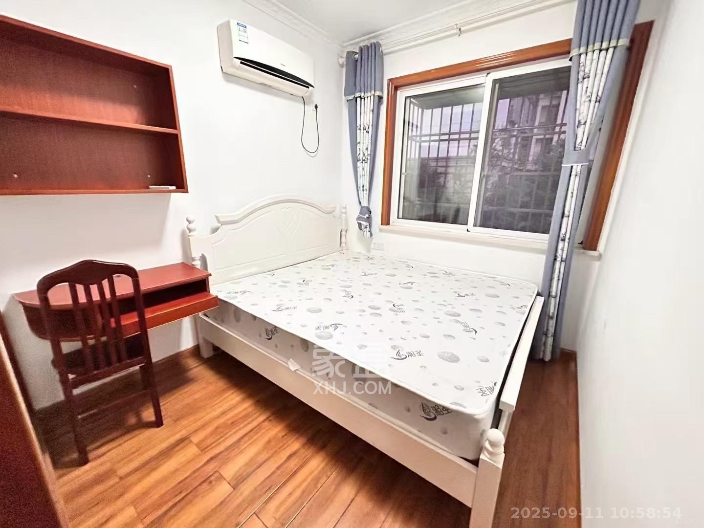 和康园小区  2室1厅1卫    1700.0元/月室内图