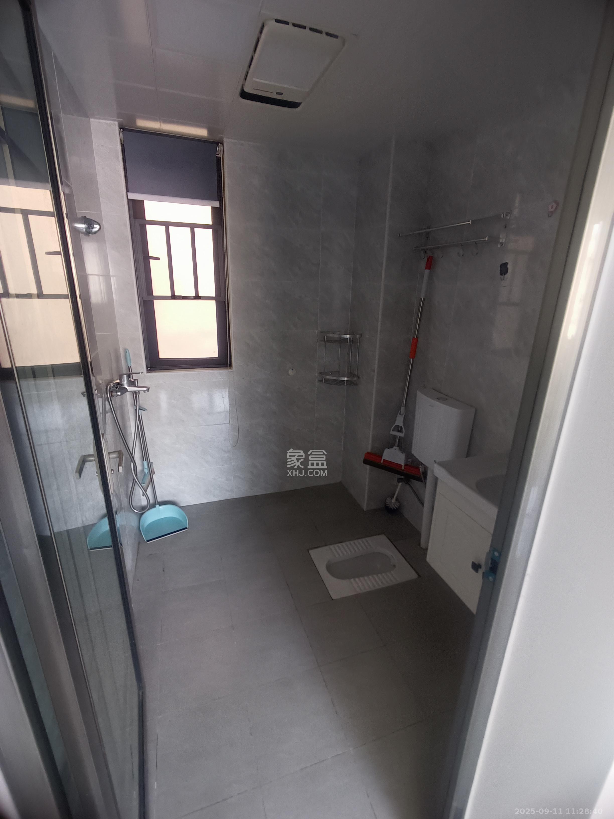 韭菜园嘉苑 3室1厅1卫 4300.0元/月 韭菜园嘉苑 3室1厅1卫 4300.0元/月室内图