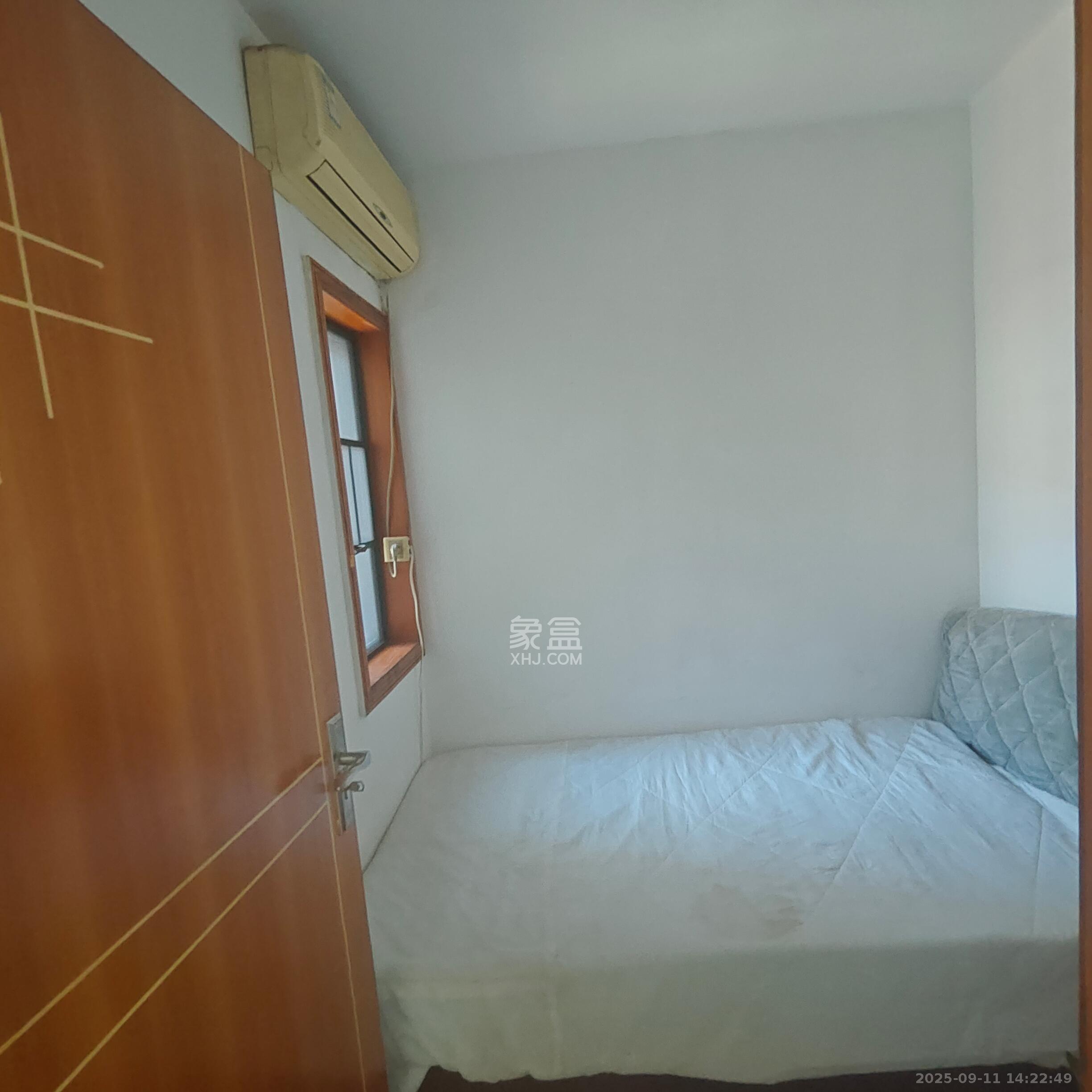 东方新城  3室1厅1卫    2299.0元/月 东方新城  3室1厅1卫    2299.0元/月室内图