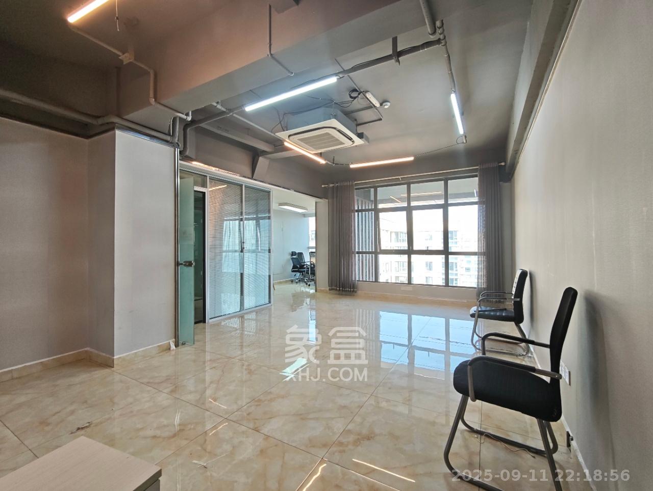 天健壹平方英里（天健芙蓉盛世二期）   260.0㎡      14500.0元/月室内图