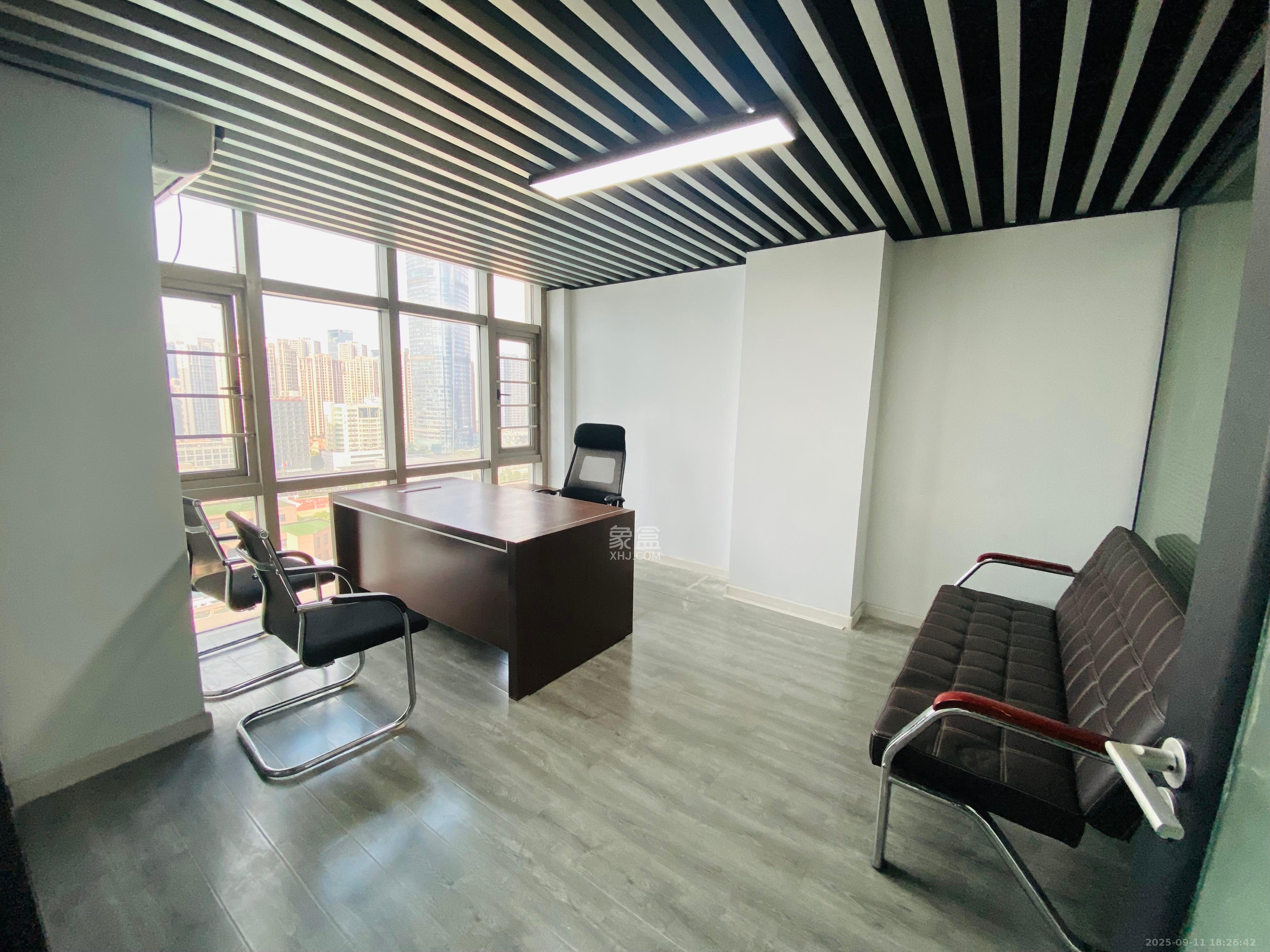 奥克斯广场 1室1厅1卫 8500.0元/月 奥克斯广场 1室1厅1卫 8500.0元/月室内图