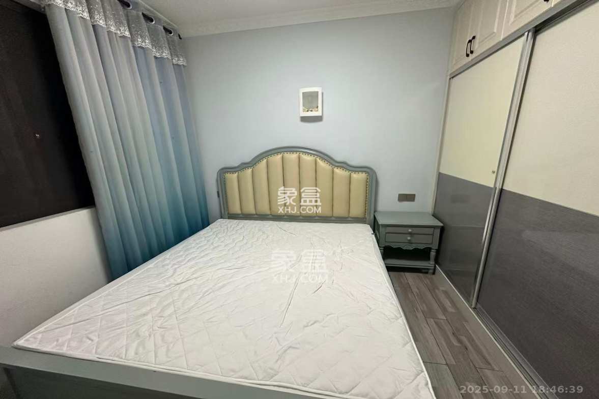 恒大华府  4室2厅1卫    3600.0元/月 恒大华府  4室2厅1卫    3600.0元/月室内图