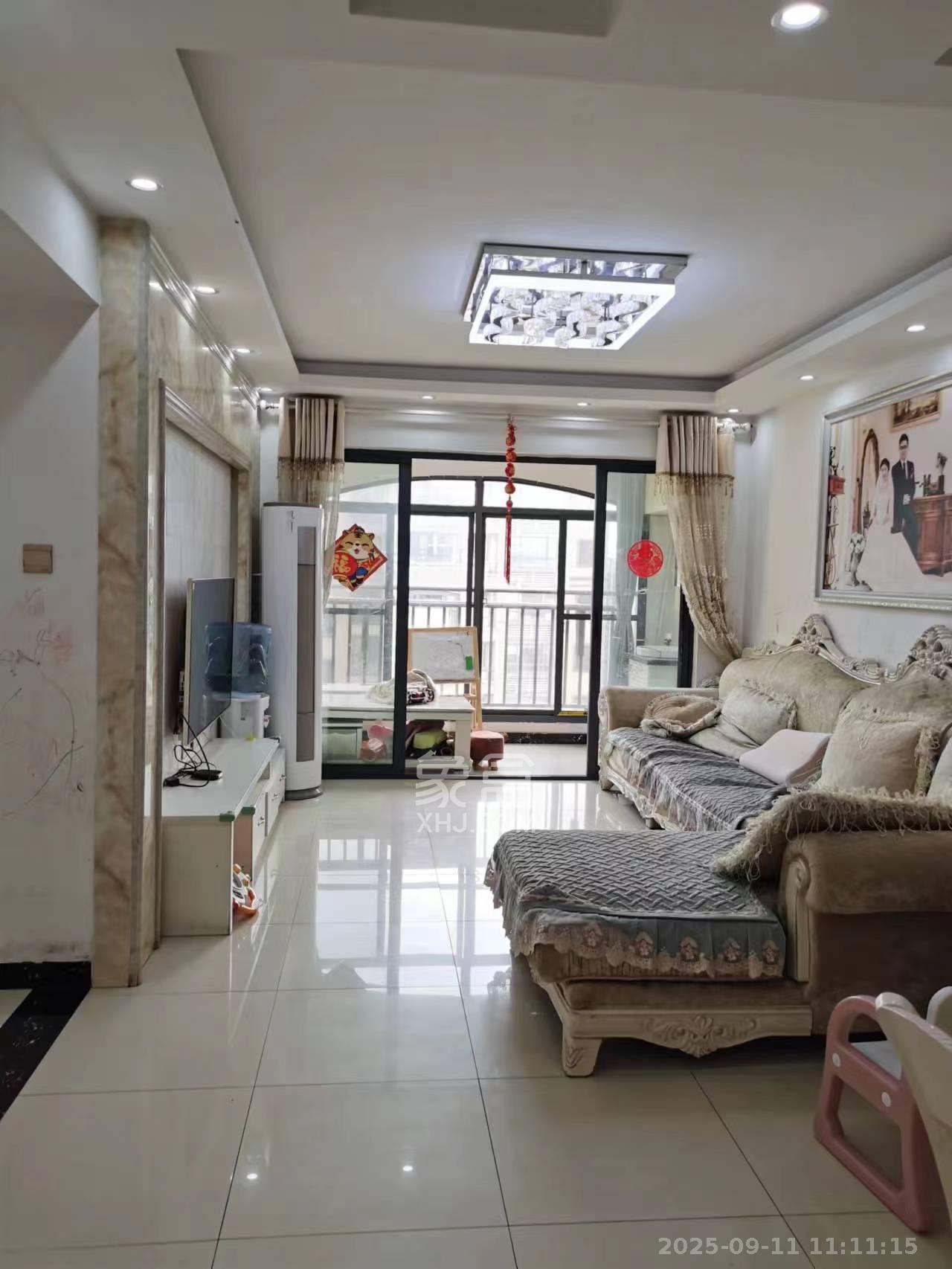 中建芙蓉嘉苑  3室2厅1卫    1800.0元/月 中建芙蓉嘉苑  3室2厅1卫    1800.0元/月室内图