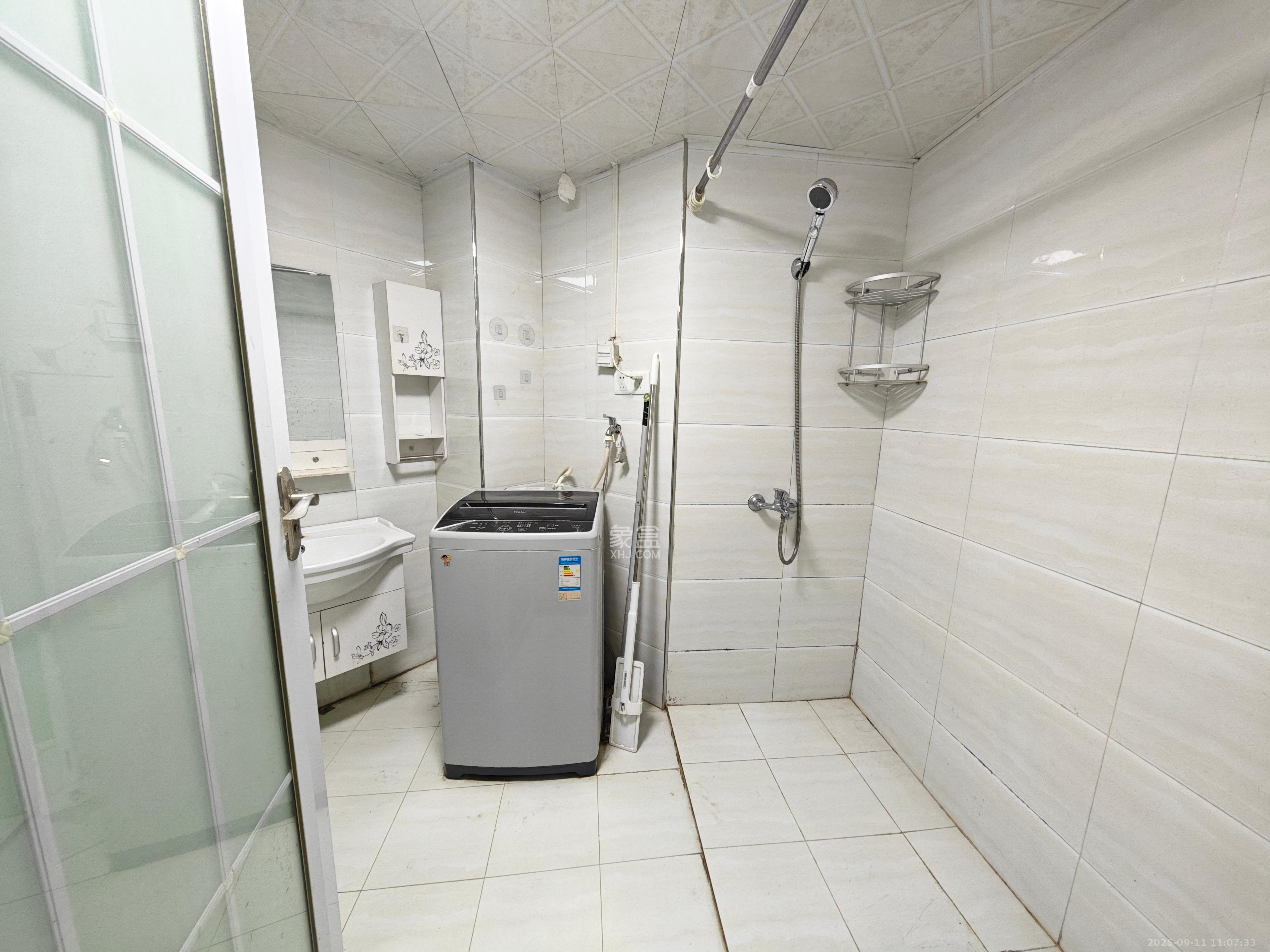 三重星都心 1室1厅1卫 1800.0元/月 三重星都心 1室1厅1卫 1800.0元/月室内图