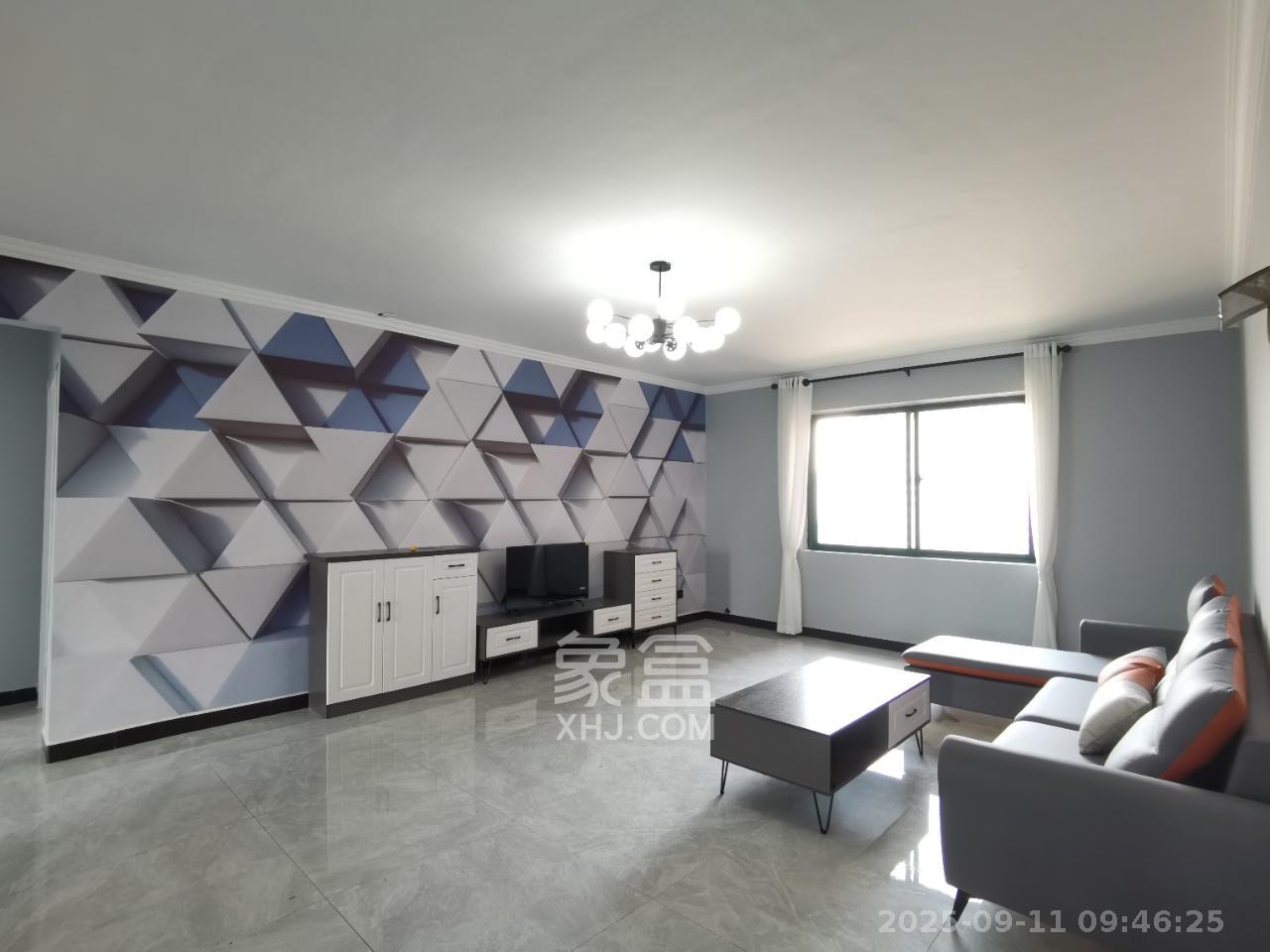 盛德碧瑞庭  3室2厅2卫    2400.0元/月 盛德碧瑞庭  3室2厅2卫    2400.0元/月室内图