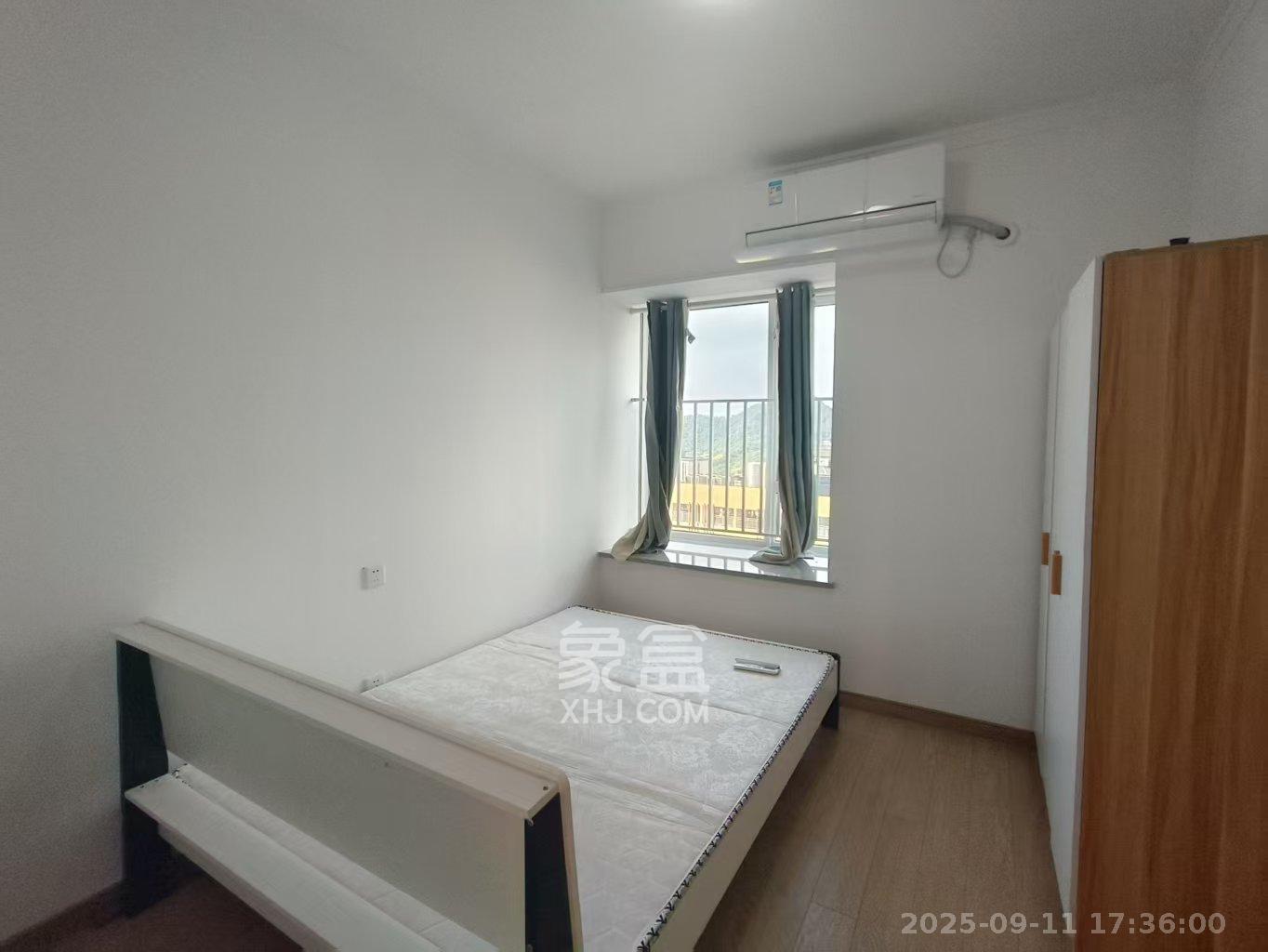 金地中交麓谷香颂(金地中交雅苑) 3室2厅2卫 2800.0元/月 金地中交麓谷香颂(金地中交雅苑) 3室2厅2卫 2800.0元/月室内图