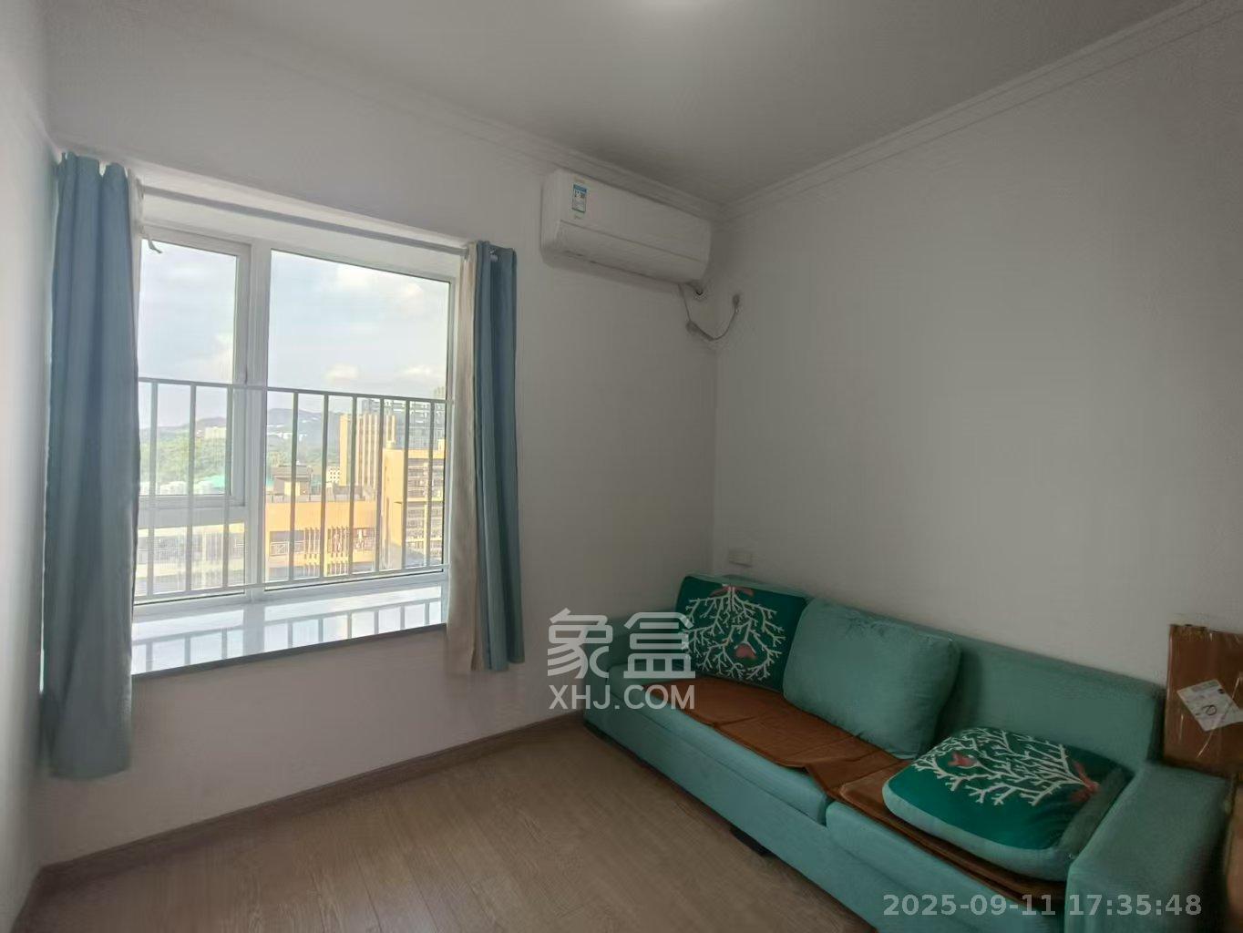 金地中交麓谷香颂(金地中交雅苑) 3室2厅2卫 2800.0元/月 金地中交麓谷香颂(金地中交雅苑) 3室2厅2卫 2800.0元/月室内图