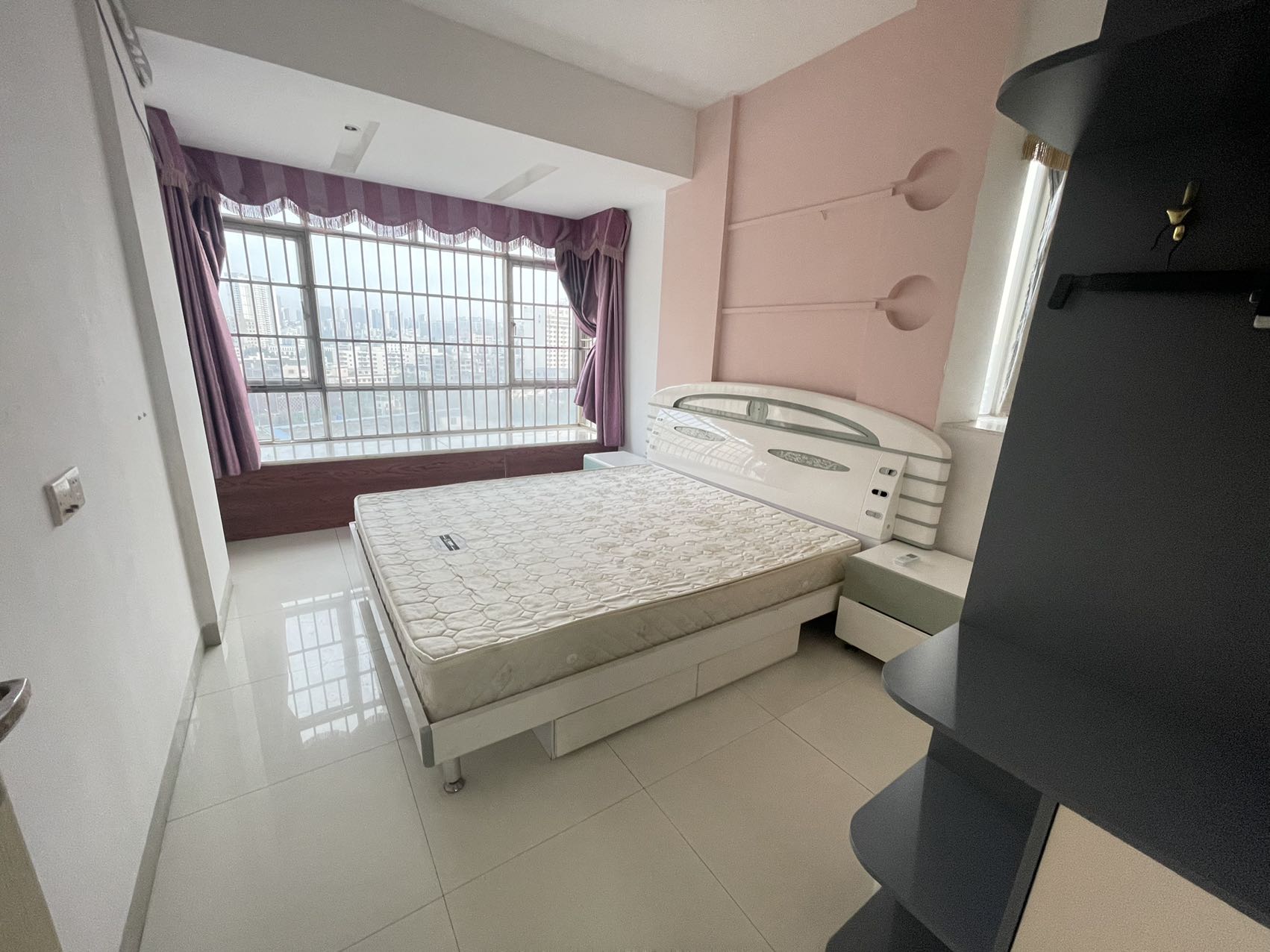 榭园 3室2厅2卫 3000.0元/月 榭园 3室2厅2卫 3000.0元/月室内图