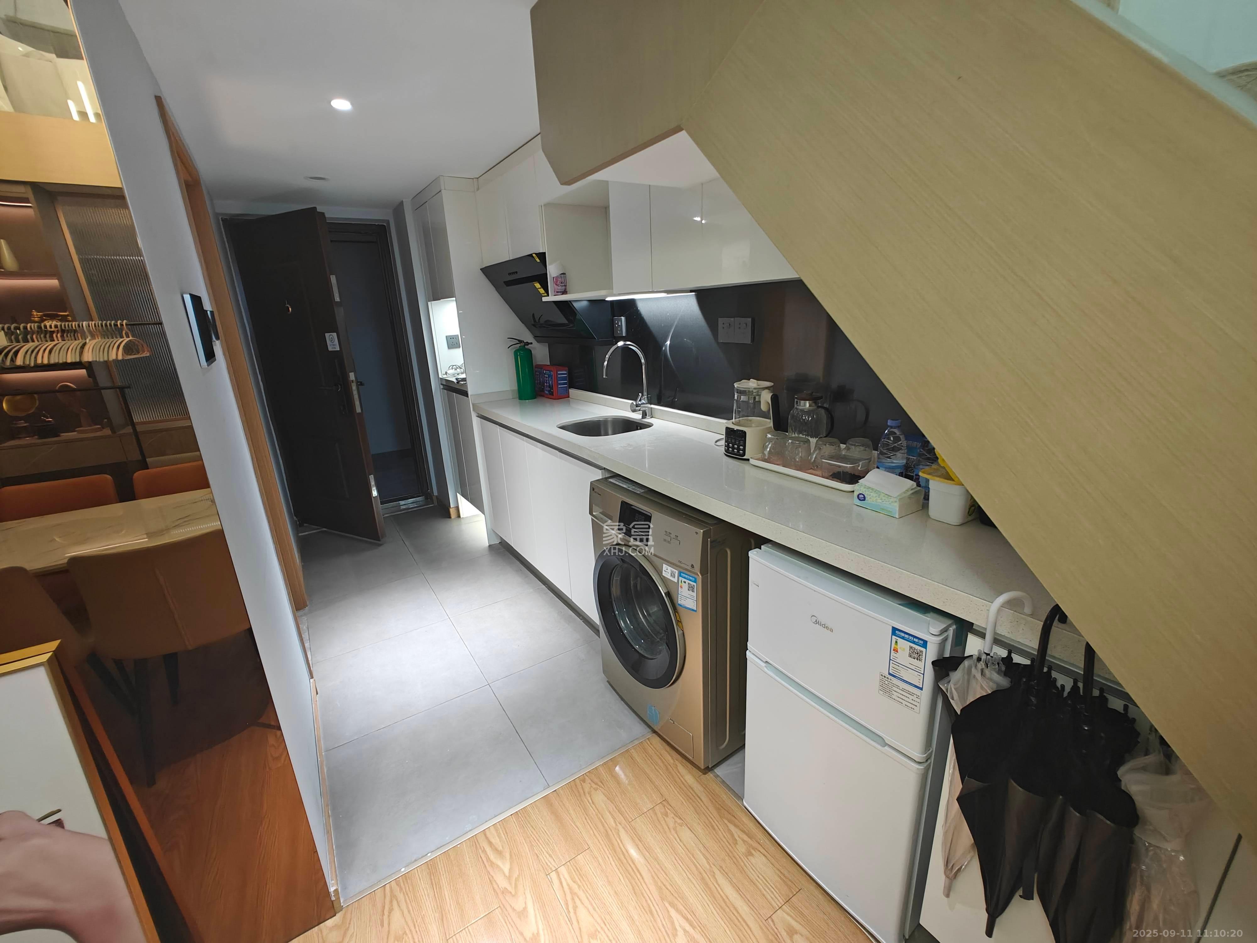 阳光城檀悦  2室1厅1卫    2600.0元/月 阳光城檀悦  2室1厅1卫    2600.0元/月室内图