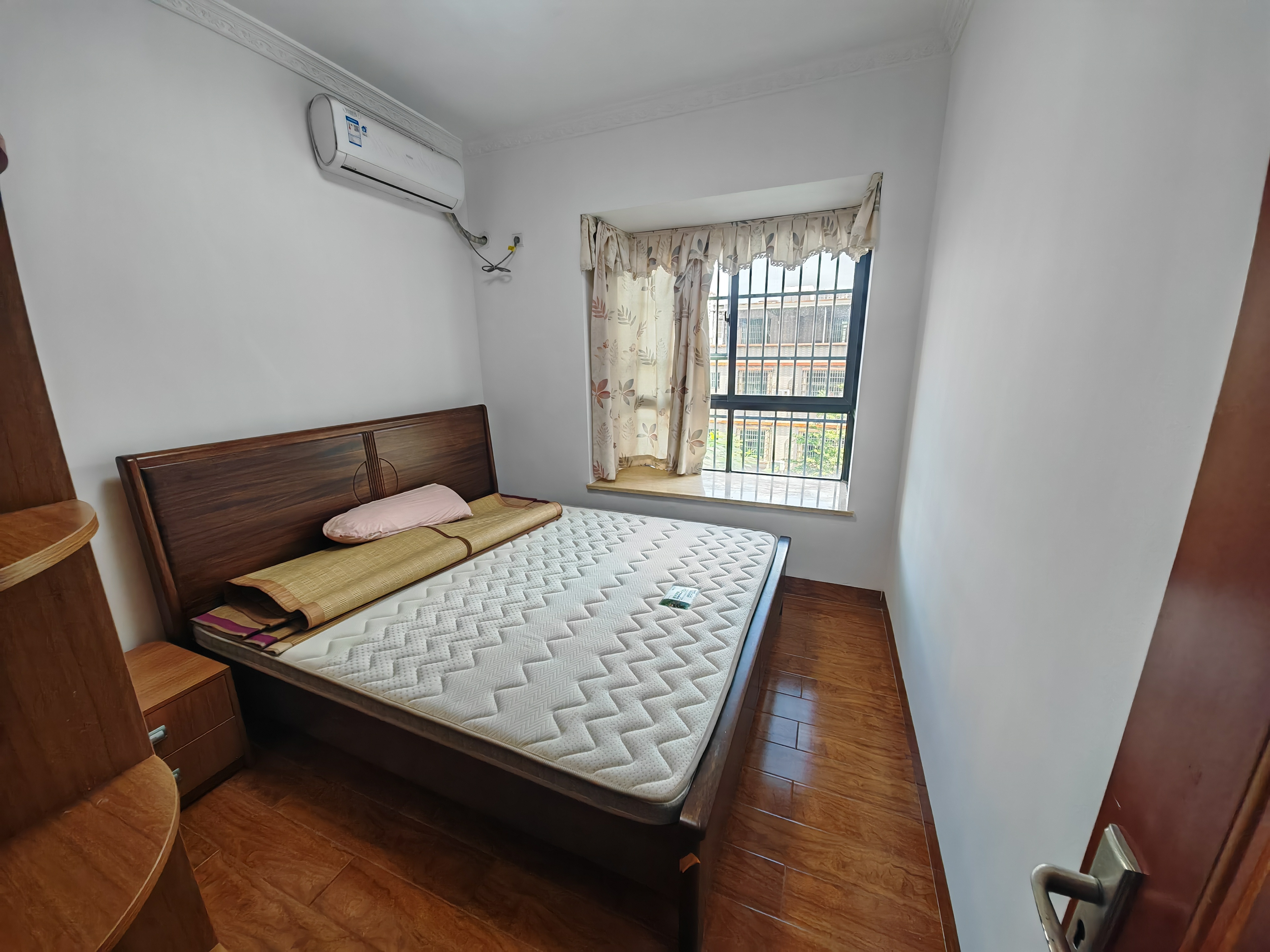 惠丰.碧水江畔 3室2厅2卫 2300.0元/月 惠丰.碧水江畔 3室2厅2卫 2300.0元/月室内图