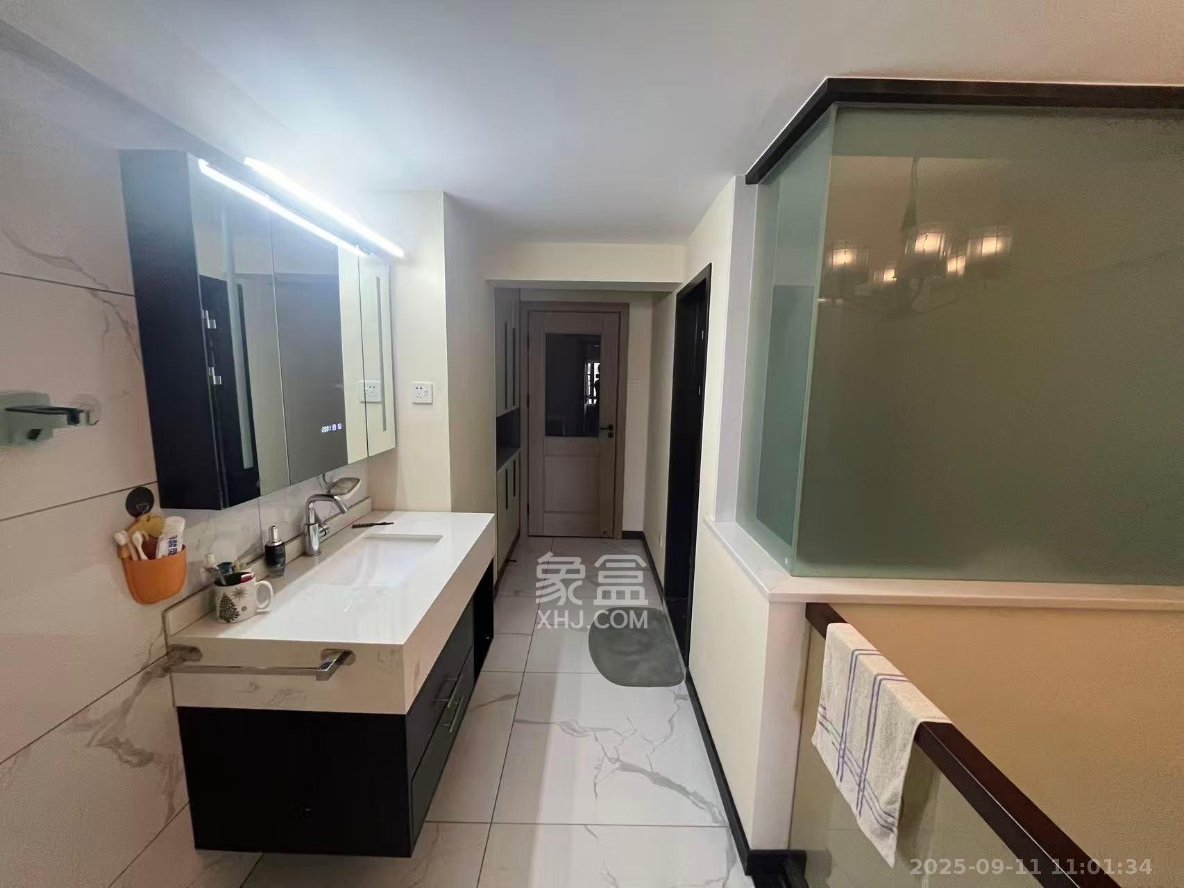 麓江春 1室1厅1卫 2600.0元/月 麓江春 1室1厅1卫 2600.0元/月室内图