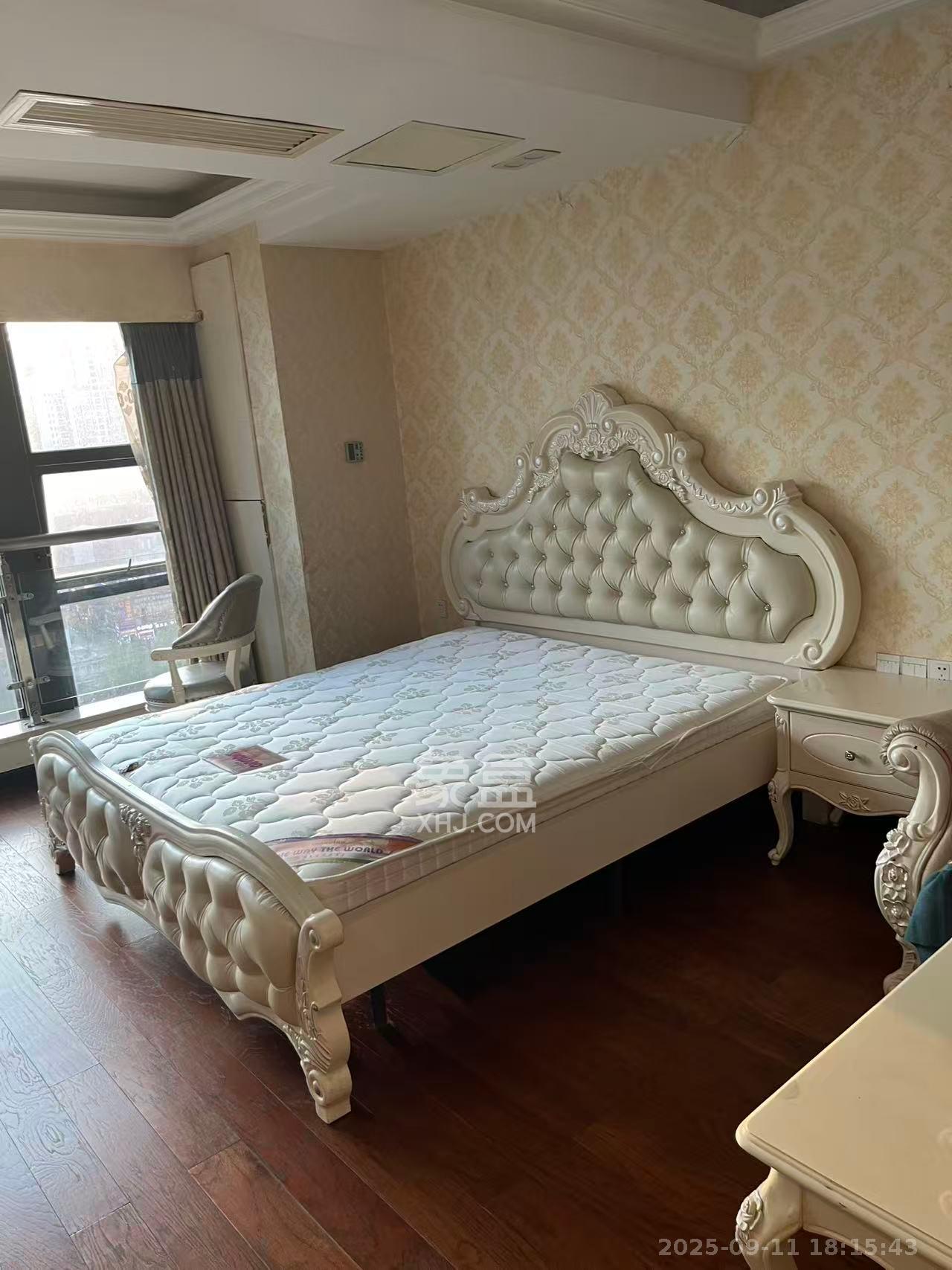 壹号公馆 1室1厅1卫 2300.0元/月 壹号公馆 1室1厅1卫 2300.0元/月室内图