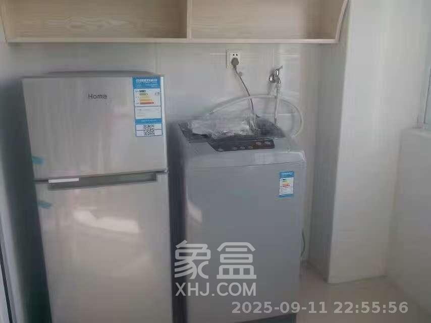 新远时代  1室1厅1卫   1000.00元/月室内图