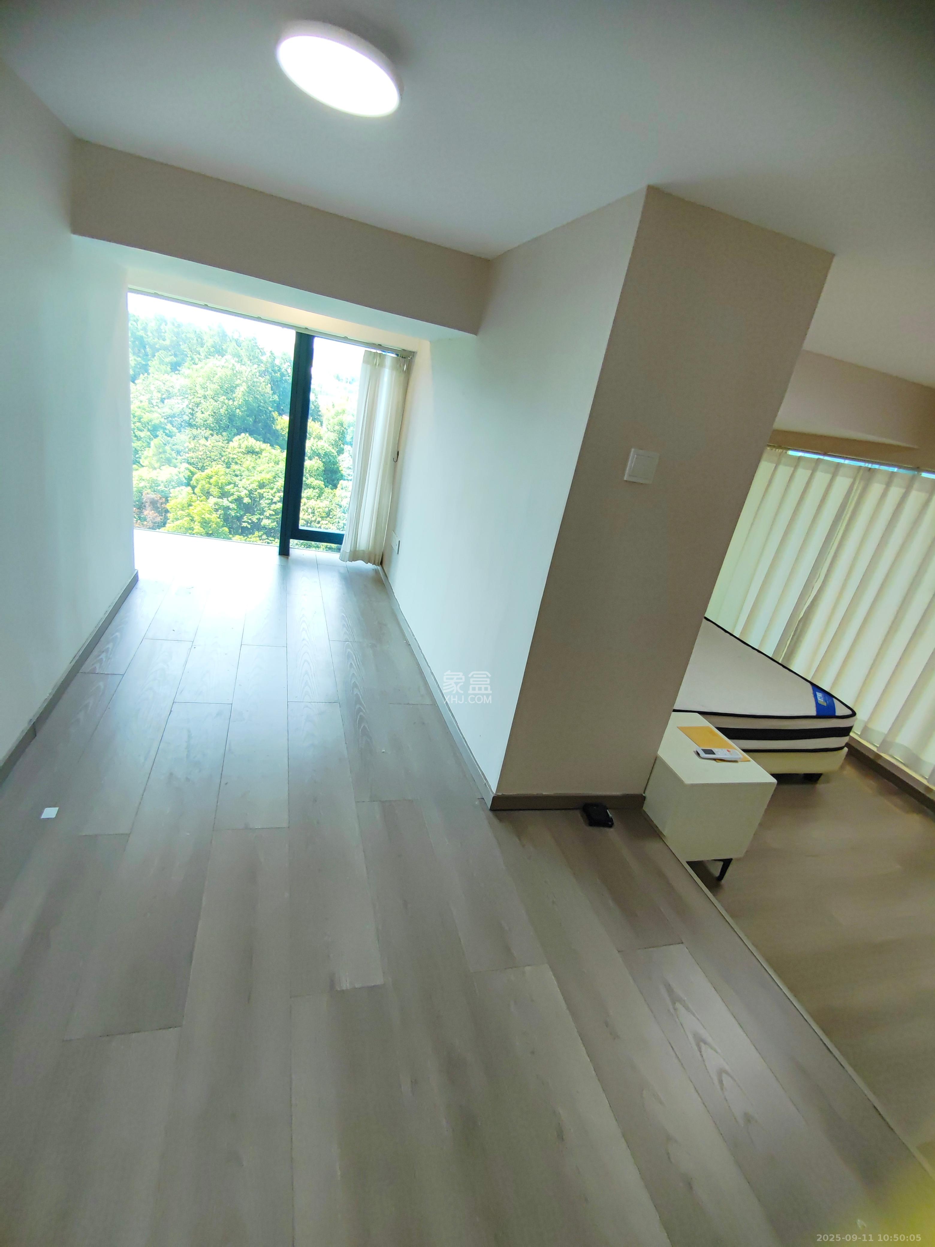 京武浪琴山三期(京武中心) 2室1厅1卫 3400.0元/月 京武浪琴山三期(京武中心) 2室1厅1卫 3400.0元/月室内图