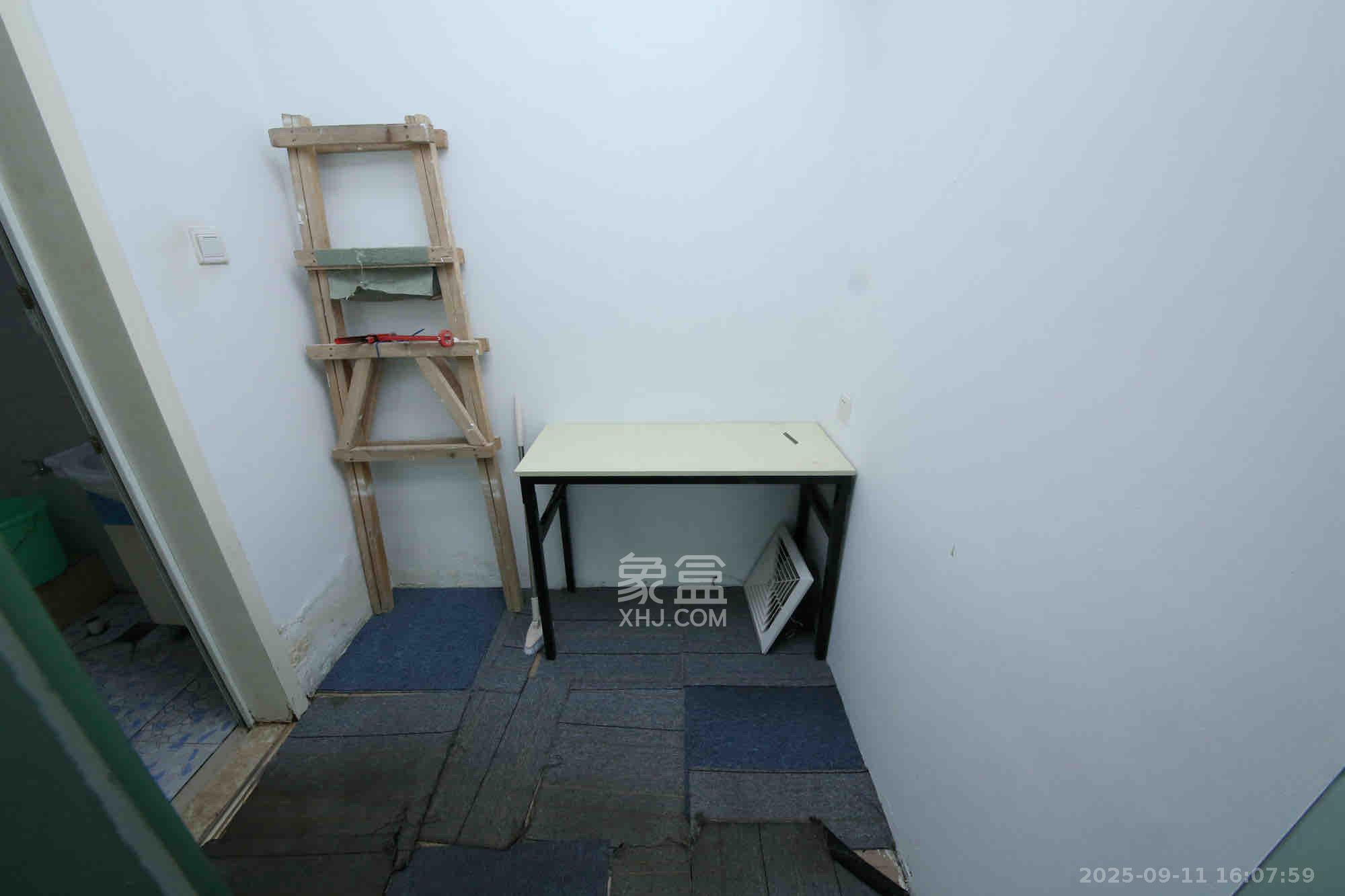 嘉盛国际广场  1室1厅1卫   5700.00元/月室内图