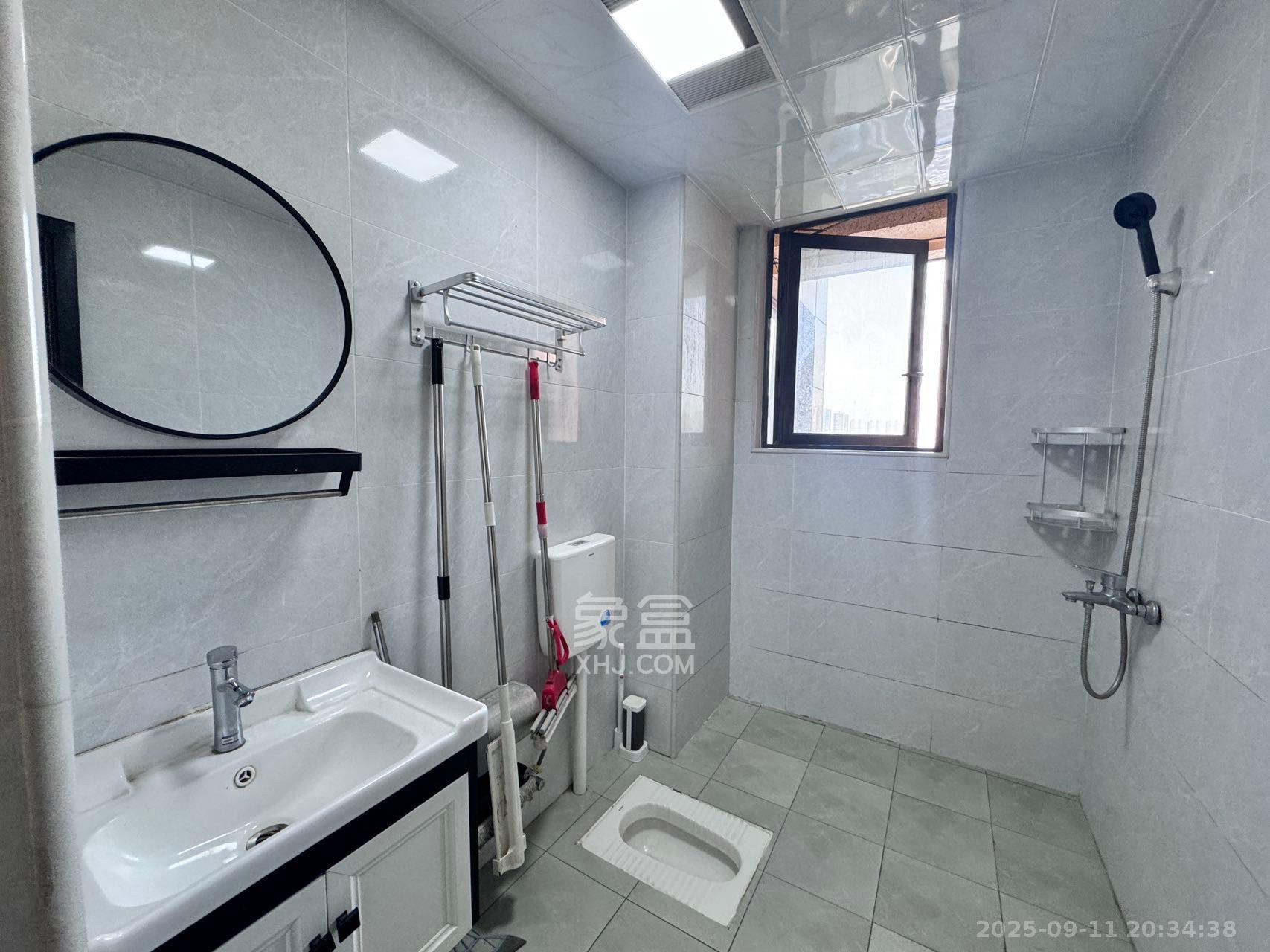 明昇壹城(明昇时代广场)二期 3室2厅2卫 3000.0元/月 明昇壹城(明昇时代广场)二期 3室2厅2卫 3000.0元/月室内图