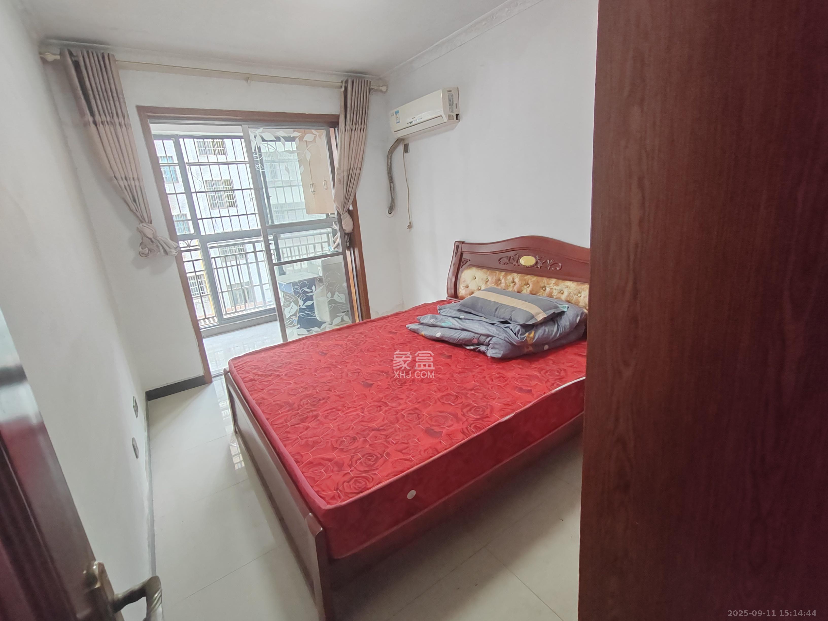 骑龙安置小区 3室1厅1卫 2000.00元/月 骑龙安置小区 3室1厅1卫 2000.00元/月室内图